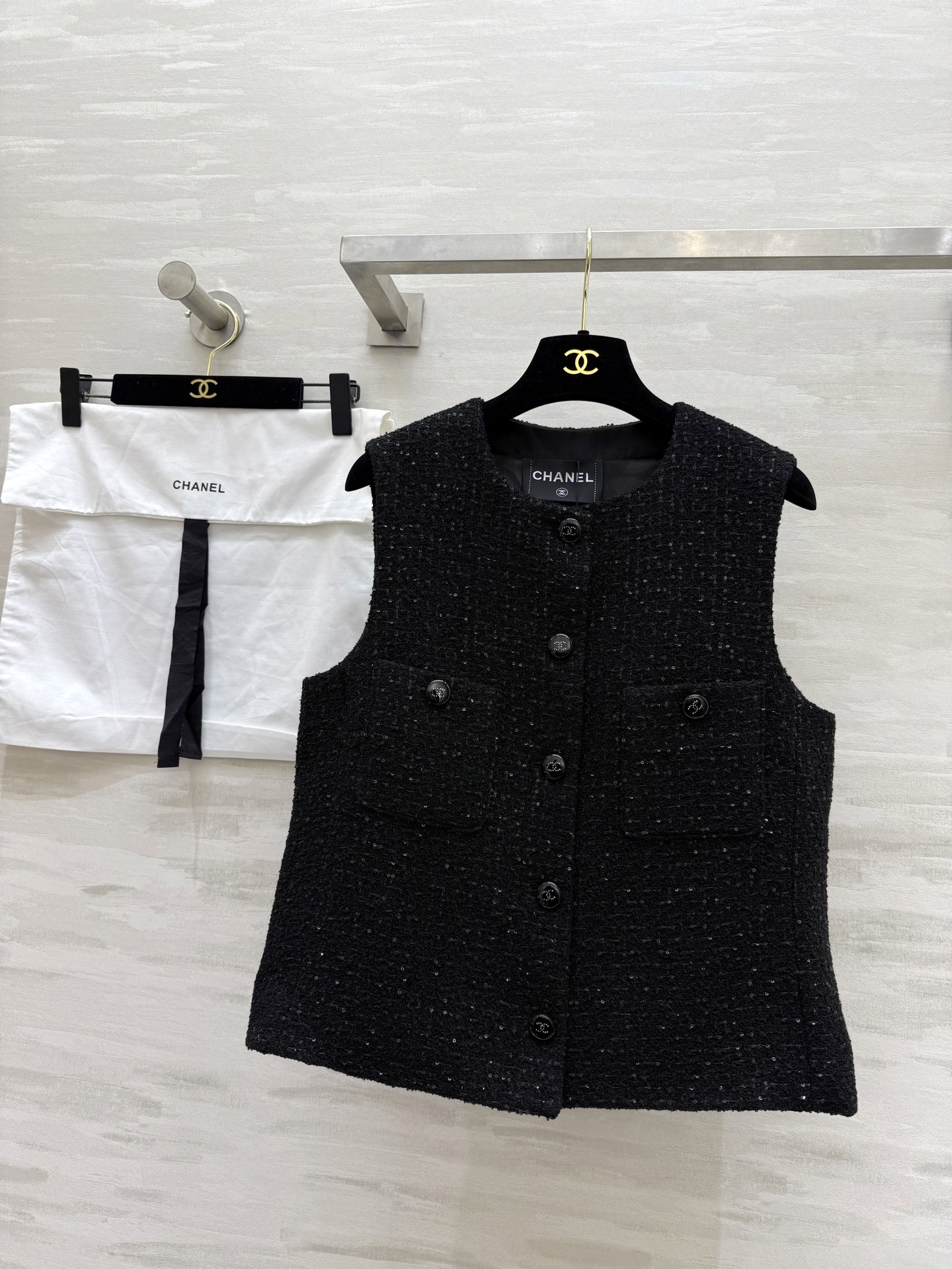 NO:320540,#Chane Spring and Summer New Sequin Braided Vest High Quality Spot First-time Size36/38/40 (38 size bust 88, 60 length, chanel, alexander wang19860909#Chane春夏新款 亮片编织马甲 高品质 现货首发size36/38/40（38码胸围88,衣长60,,chanel,alexander wang,Women's clothing