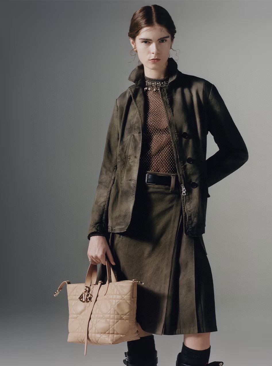 NO:325205,,,alexander wang19860909,,alexander wang,Women's clothing