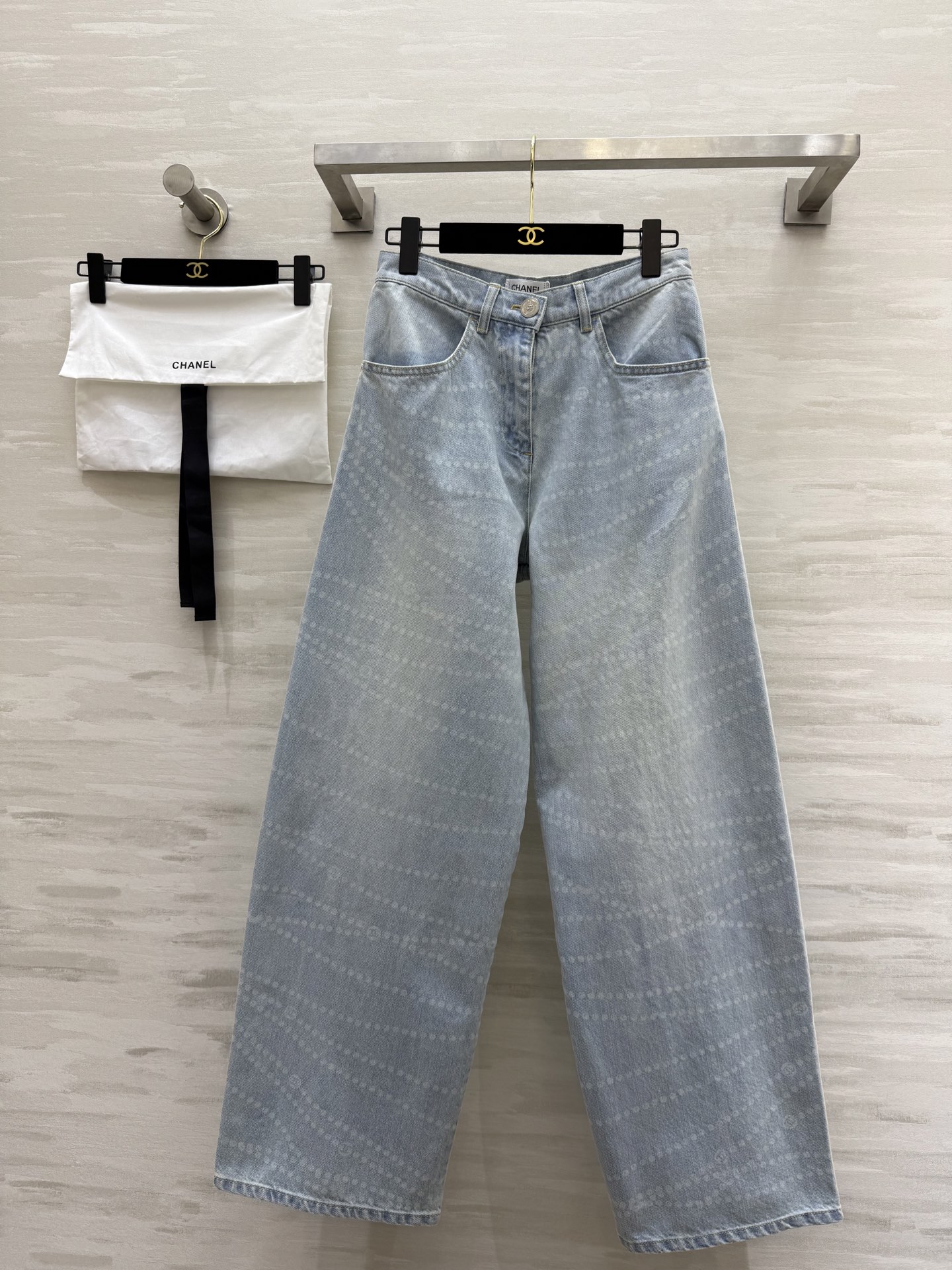 NO:319445,#ChaneP pearl printed wide-leg jeans original development high-quality customization spot first release size36/38/40, chanel, jeans, alexander wang19860909#ChaneP 珍珠印花阔腿牛仔裤 原版开发 高品质定制 现货首发size36/38/40,,chanel,jeans,alexander wang,Women's clothing