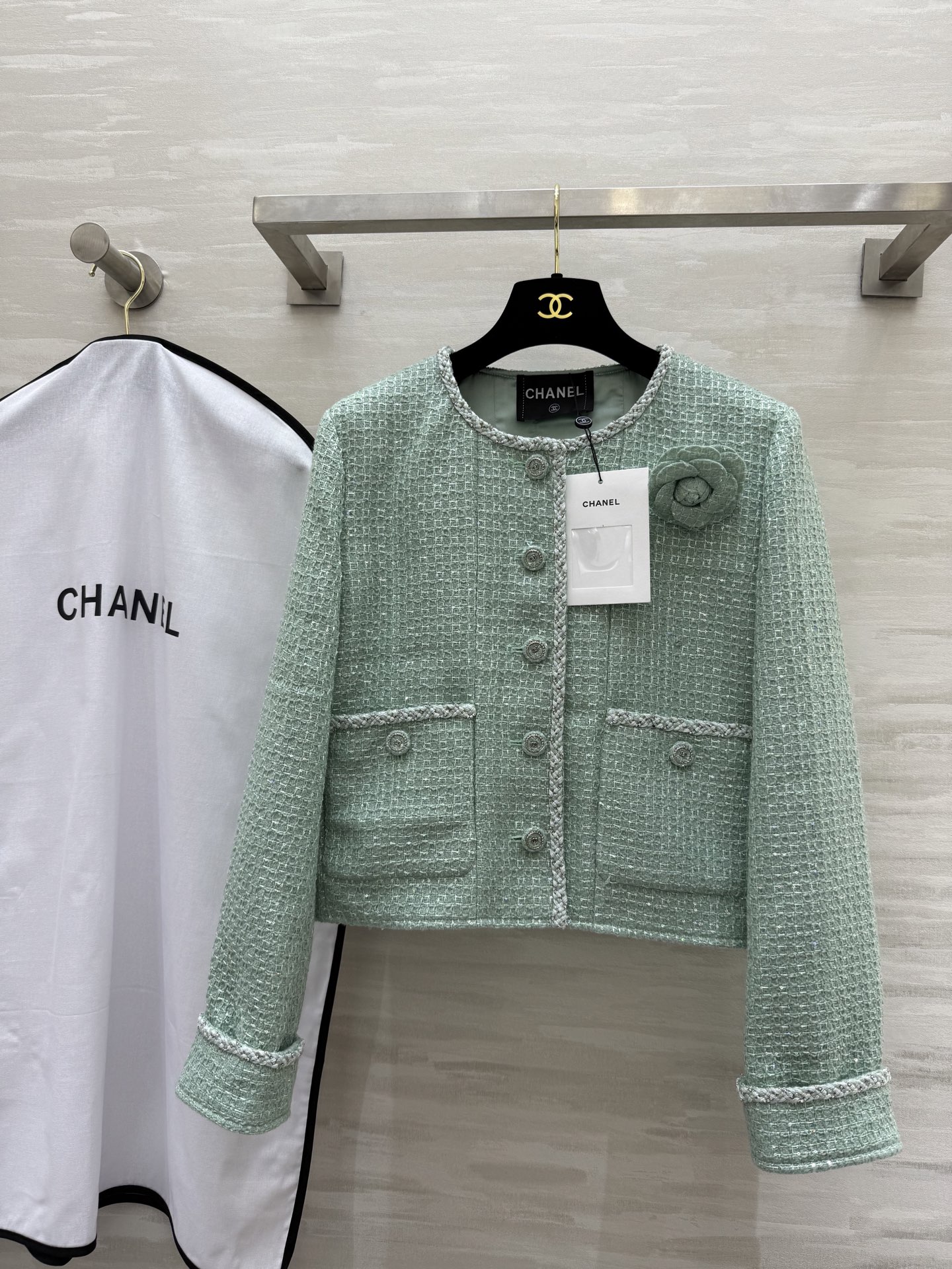 NO:319420,#Chane Mint Green Tweed Braided Jacket High Quality Customized Spot First-time Size36/38/40 (36 size shoulder width 38, bust 92, 46 length), Chanel, jackets & coats, alexander wang19860909#Chane薄荷绿花呢编织外套 高品质定制 现货首发size36/38/40（36码肩宽38,胸围92,衣长46）,,chanel,jackets & coats,alexander wang,Women's clothing