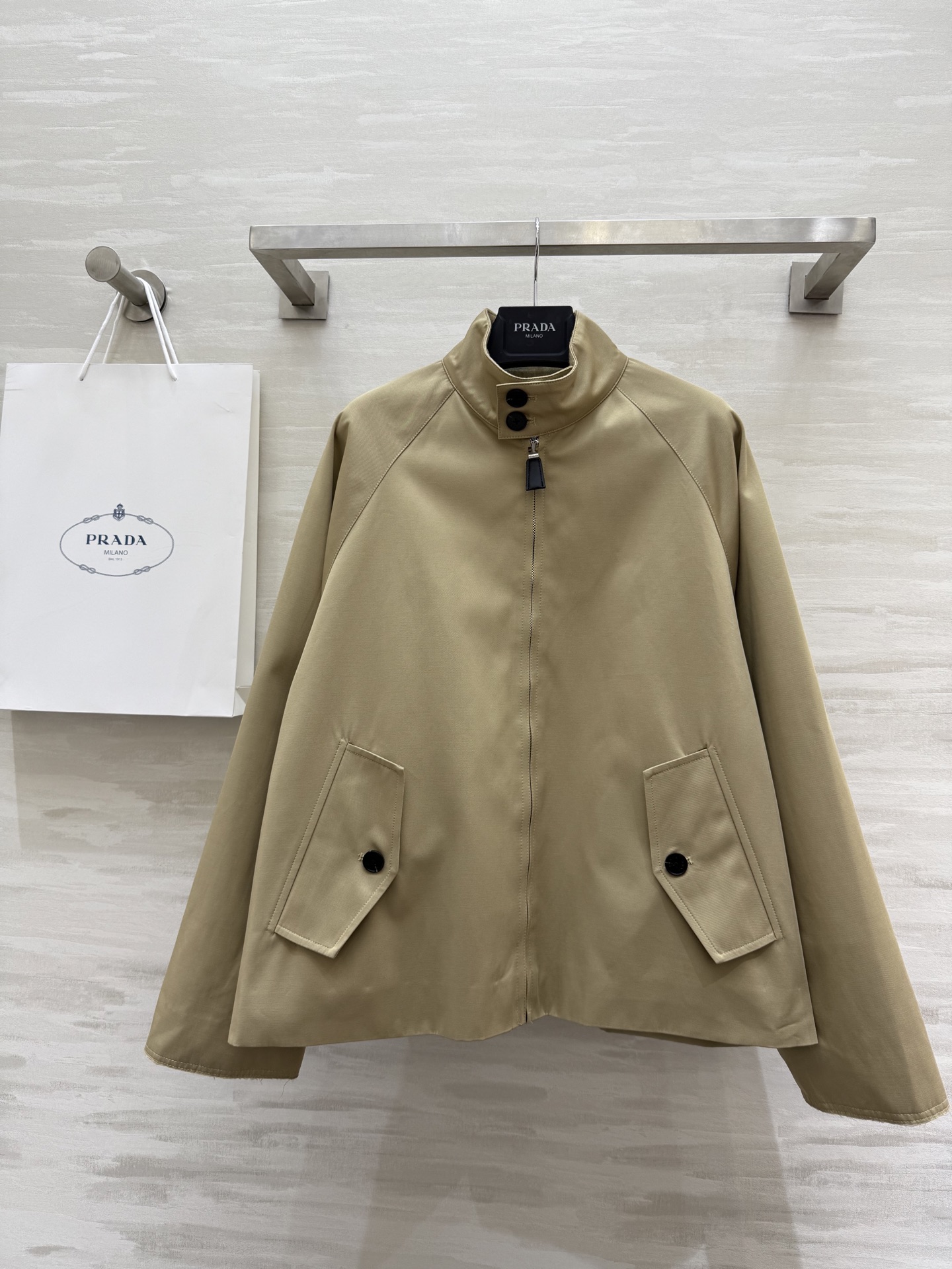 #Prad♡²⁵棒球服式拉链夹克外套 立领休闲廓形 高品质定制 现货首发size：S/M/L（s码胸围：