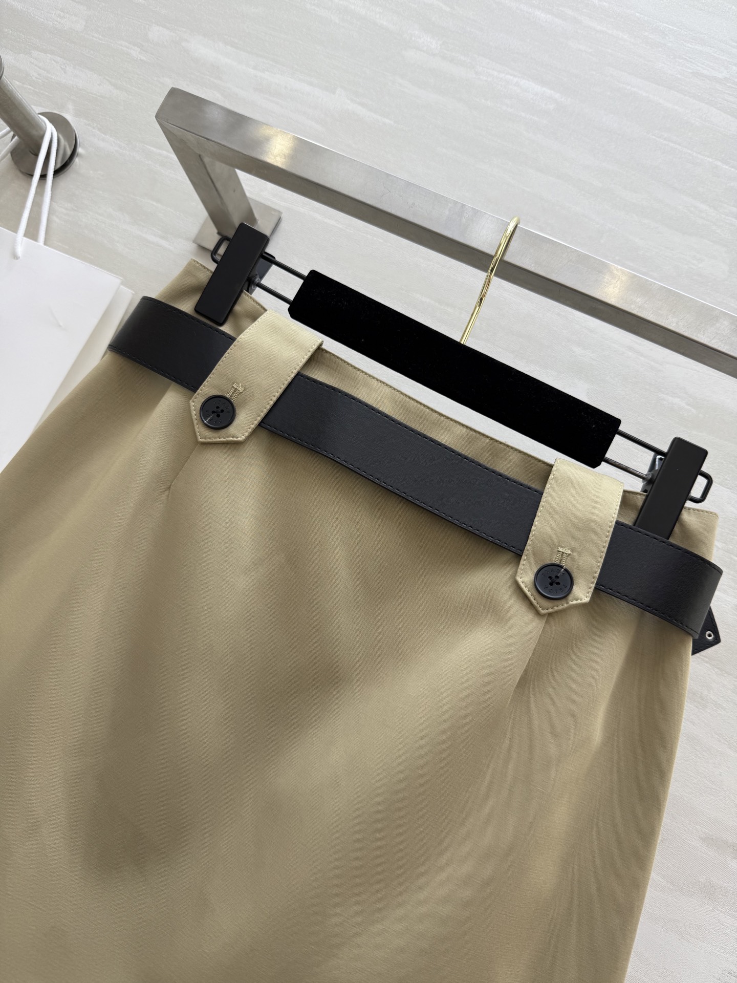 #Prad♡²⁵美式工装风半裙 高品质定制 配送腰带  现货首发size：S/M/L（s码腰围：66，臀