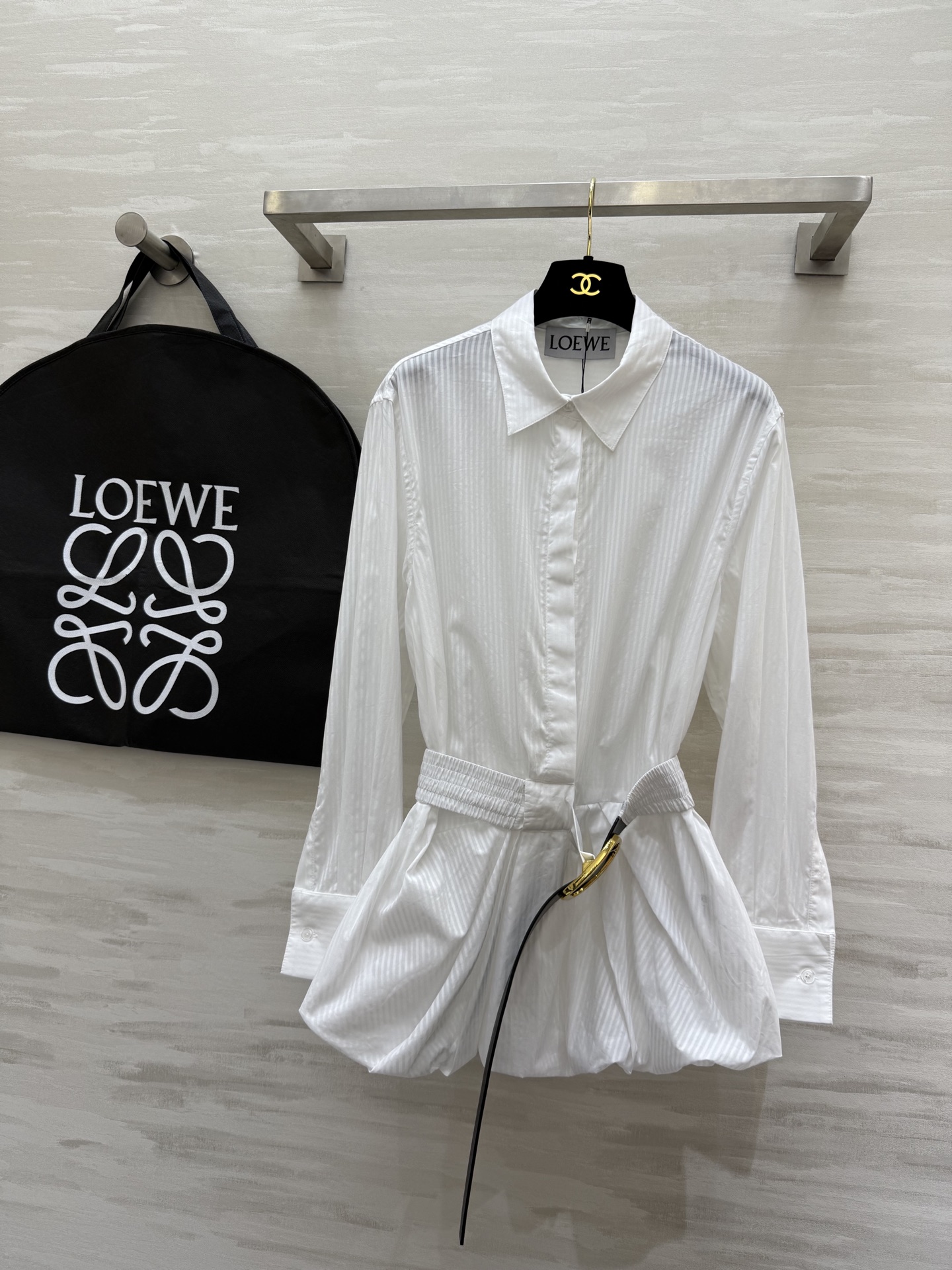 #Loew♡秀款｜fashion girl 的衬衫裙 下摆像花苞一样 必入款 衣橱里一定要有的一款设计感