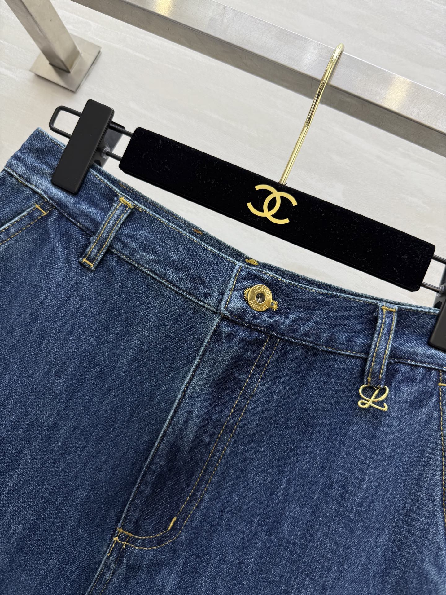 #Loew♡²⁵洗水丹宁直筒牛仔裤 高品质定制 现货首发size：S/M/L（s码腰围：64，裤长：10