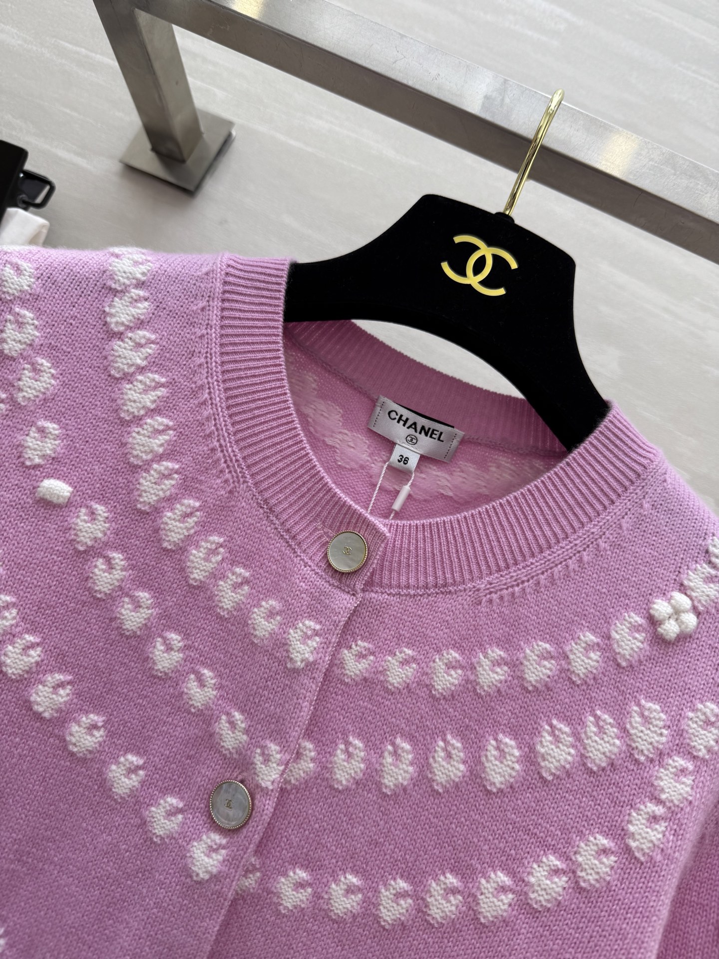#Chane♡²⁵P 珍珠链条图案钉珠开衫 原版开发 高品质定制 现货首发size：36/38/40（）