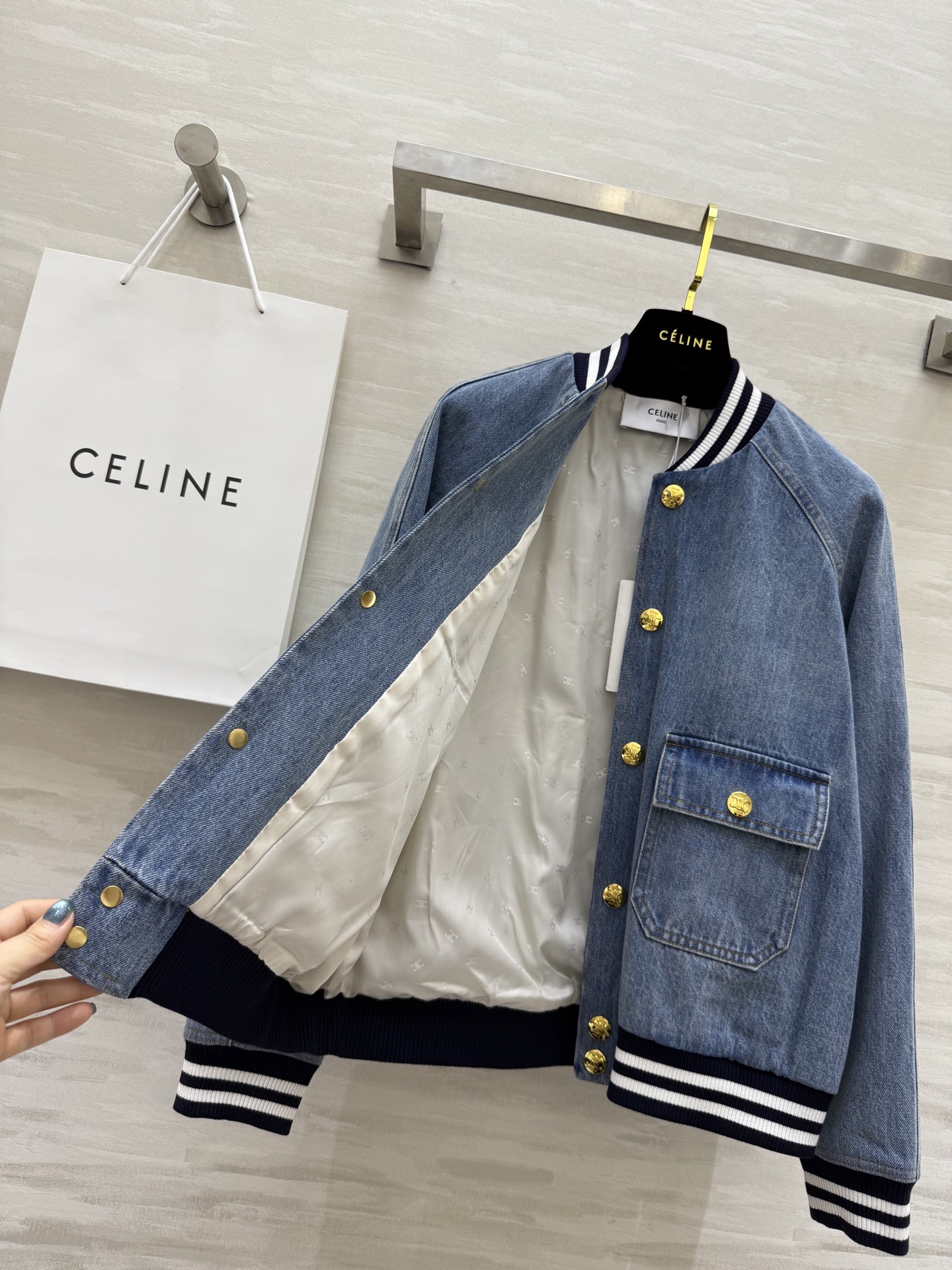 #Celin♡²⁵丹宁牛仔系列棒球服式夹克外套 内里提花里衬 高品质定制 现货首发size：S/M/L（
