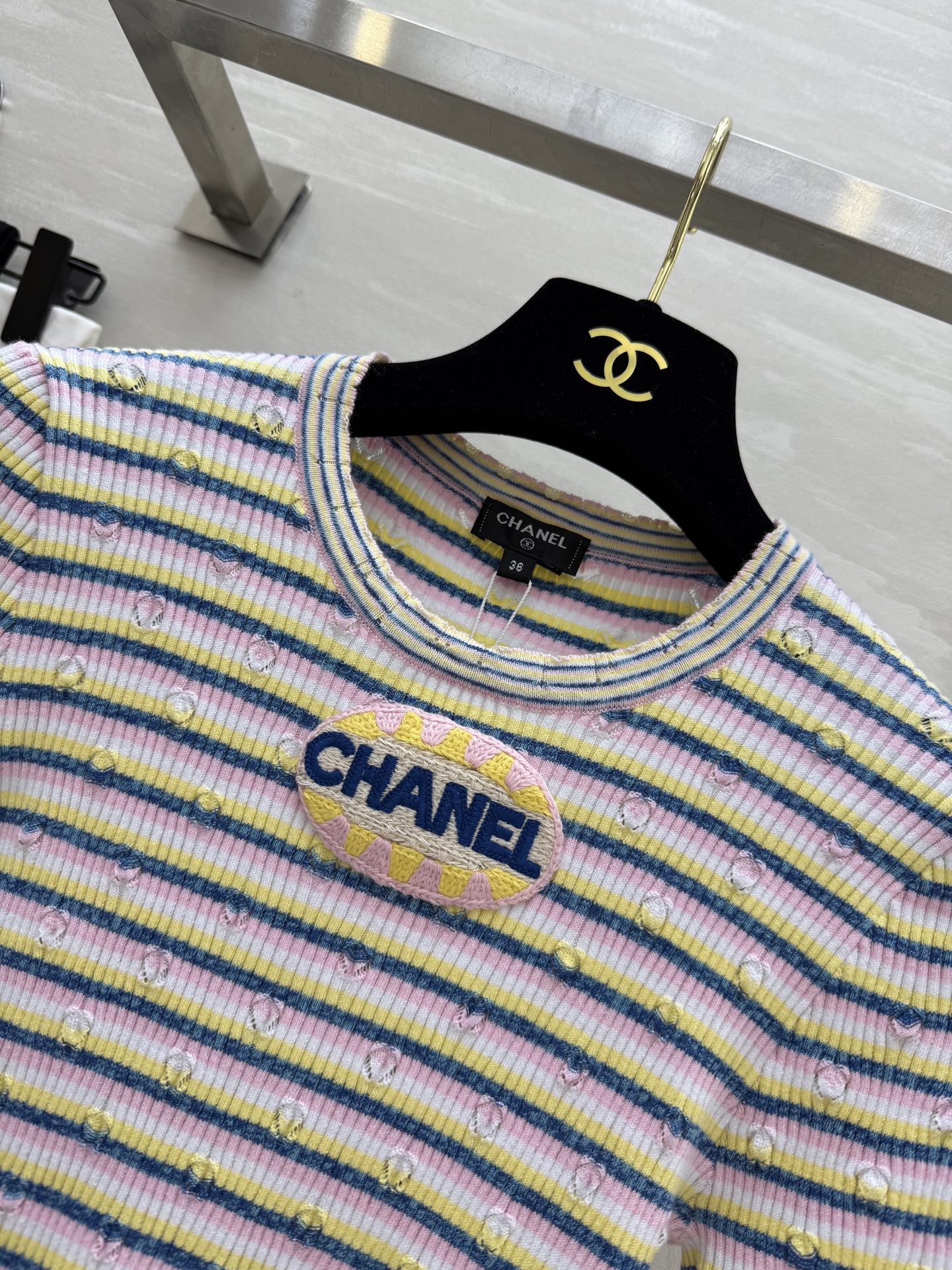 🧨ˎˊ˗ 𑊄𑣠𑊄ᰁ ✨Chanel²⁵P｜美到发晕的条纹T恤 高品质定制 现货首发size：36/38/