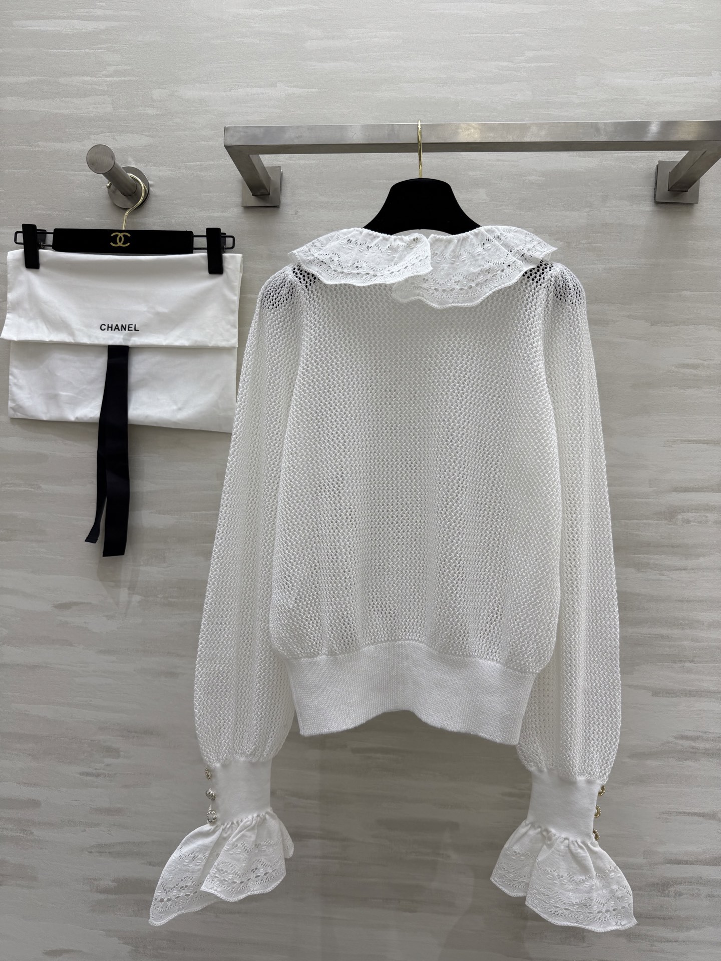 #Chane♡²⁵P白色镂空钩花上衣 绝美！！！原版开发 高品质定制 现货首发size：36/38/40