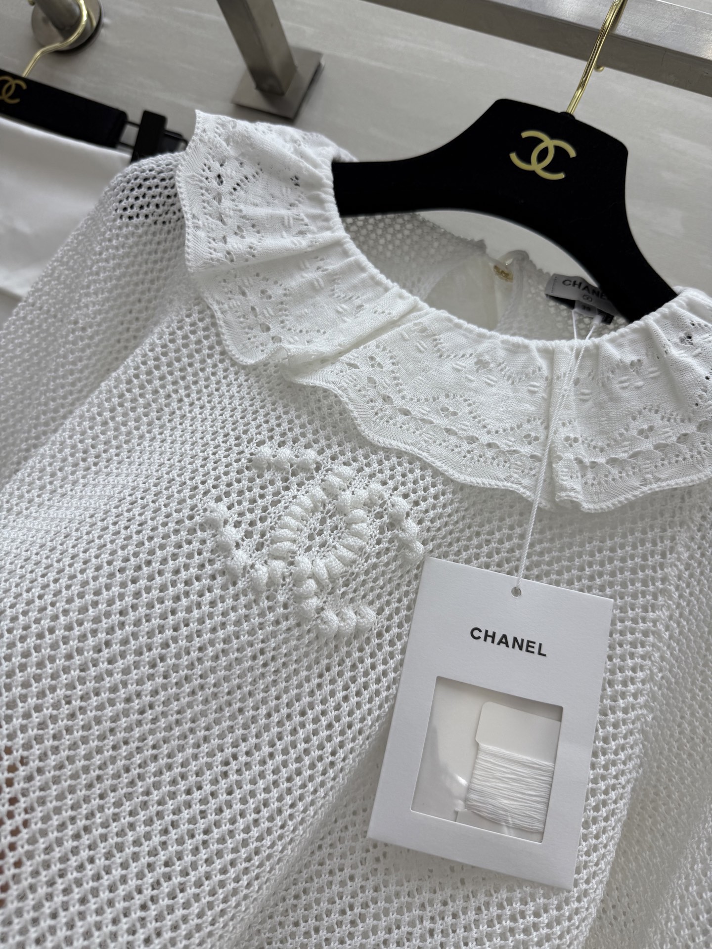 #Chane♡²⁵P白色镂空钩花上衣 绝美！！！原版开发 高品质定制 现货首发size：36/38/40