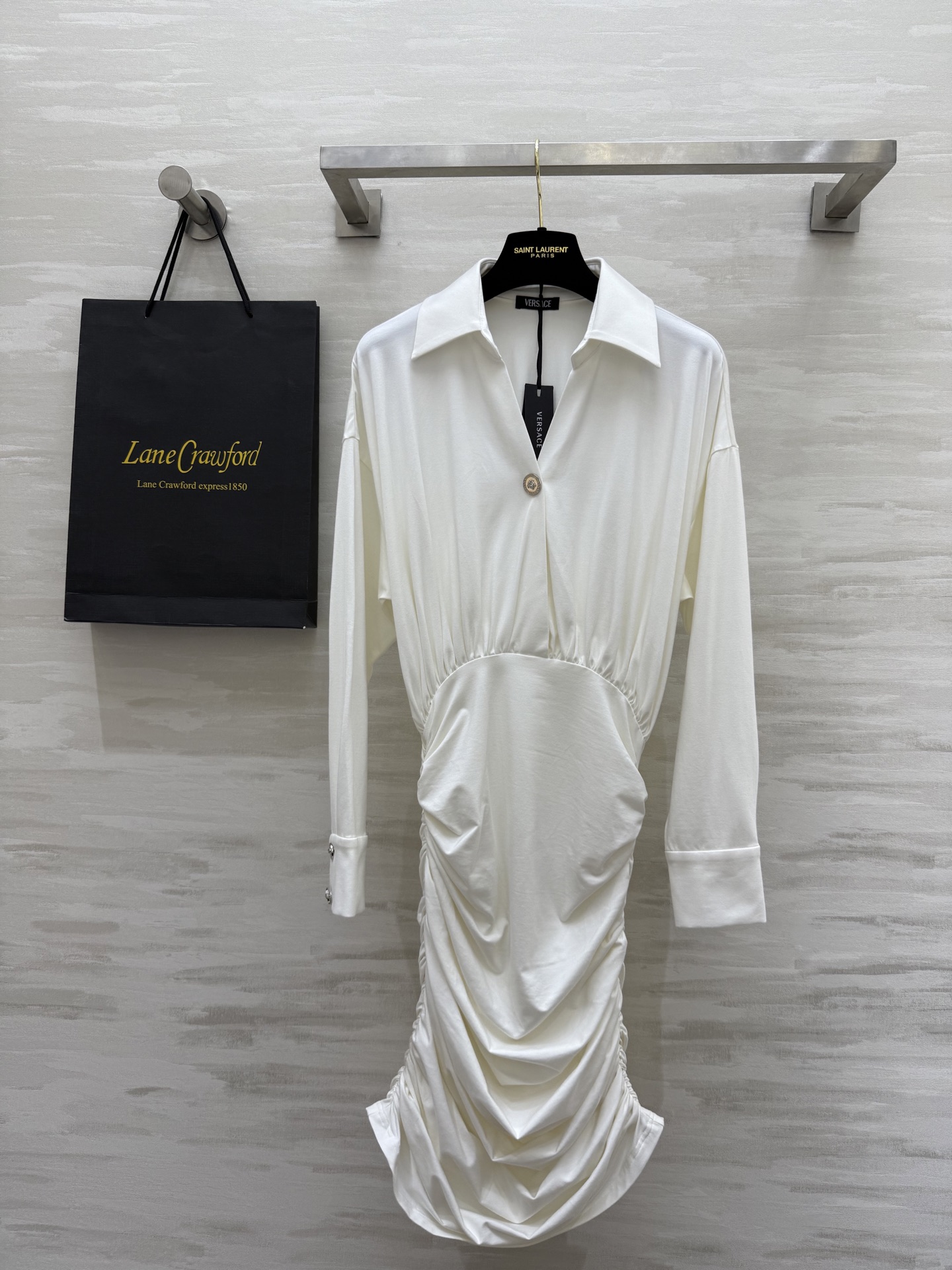 #Versace♡²⁵衬衣式收腰显瘦连衣裙 高品质定制 现货首发size：S/M/L（M码弹力胸围：10