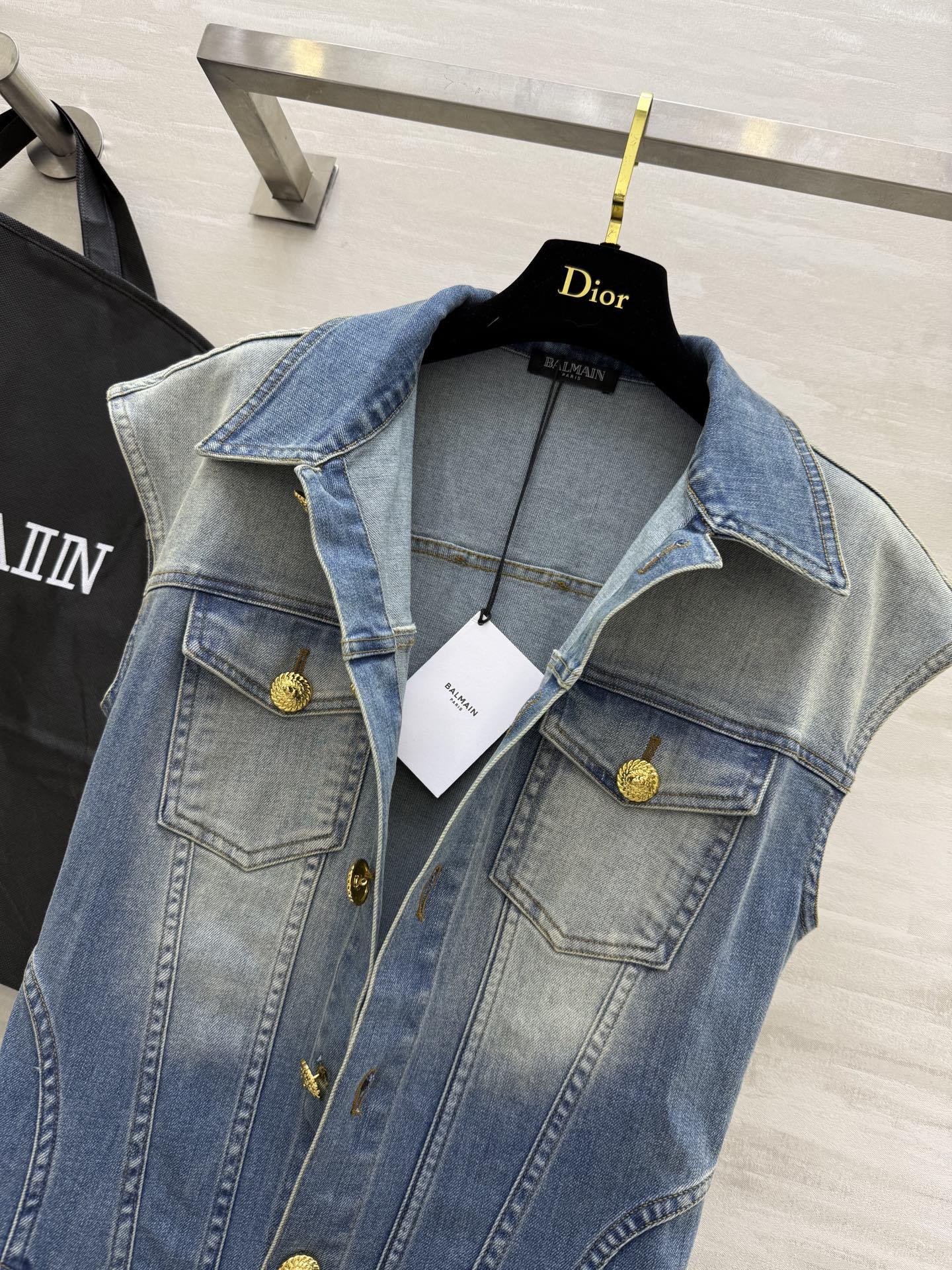 #BALMAI♡²⁵鱼尾摆牛仔连衣裙 重工艺做旧磨白洗水 开模五金纽扣 高品质 现货首发size：S/M