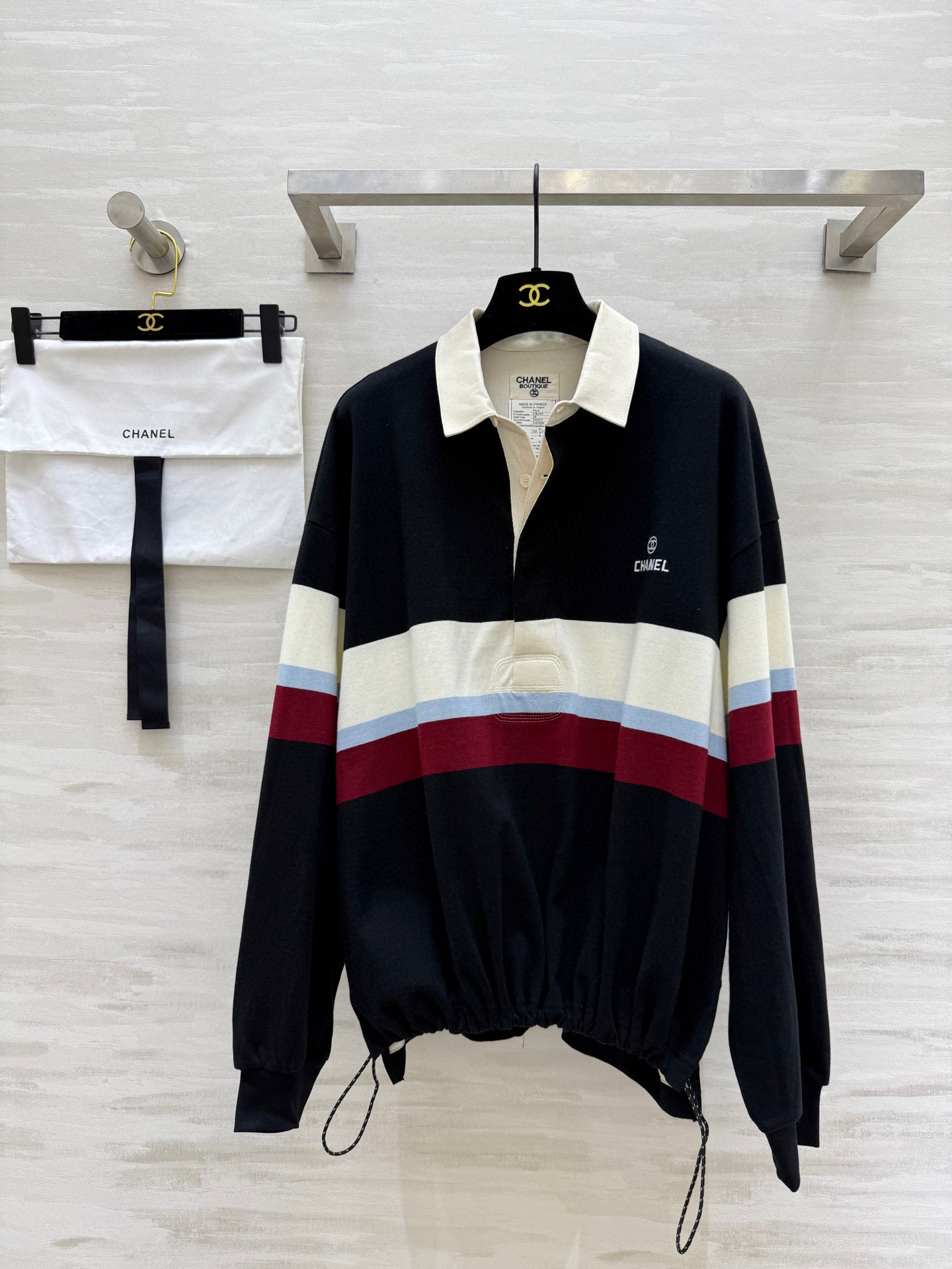 #𝘾𝙃𝙉𝙀𝙇♡ 𝙫𝙞𝙣𝙩𝙖𝙜𝙚系 学院风撞色Polo衫 原标logo刺绣 宽松版型 男女同款 高品质定制
