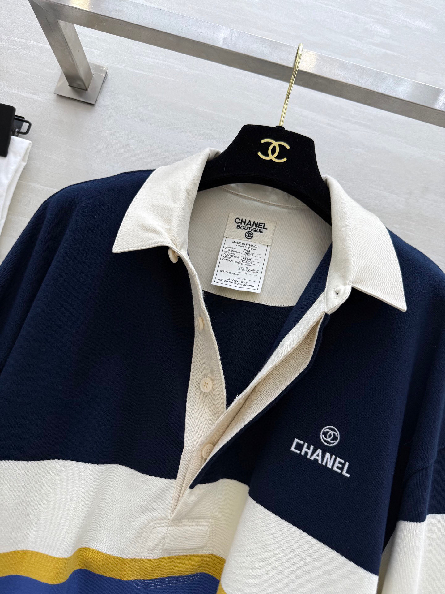 #𝘾𝙃𝙉𝙀𝙇♡ 𝙫𝙞𝙣𝙩𝙖𝙜𝙚系 学院风撞色Polo衫 原标logo刺绣 宽松版型 男女同款 高品质定制