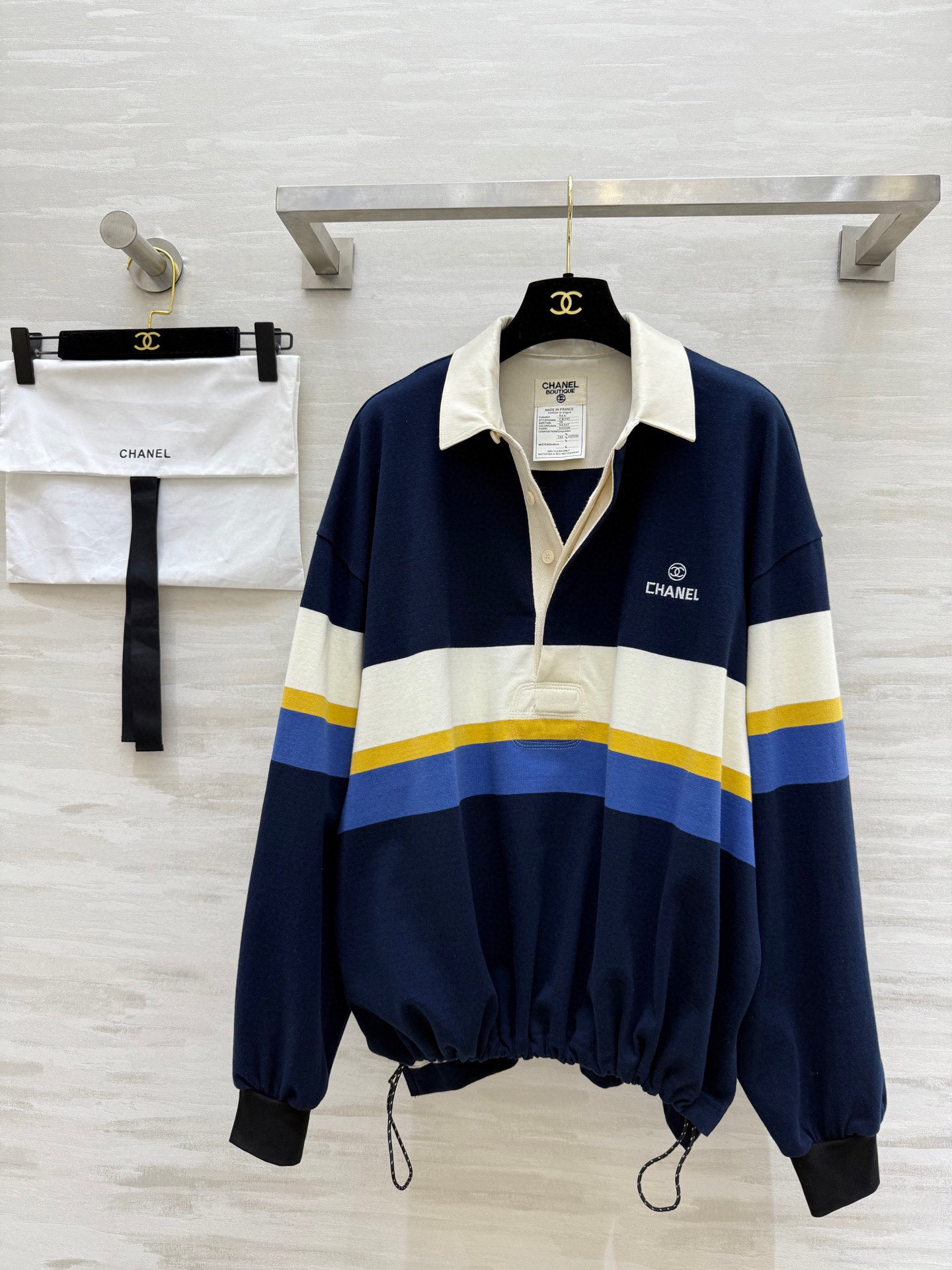 #𝘾𝙃𝙉𝙀𝙇♡ 𝙫𝙞𝙣𝙩𝙖𝙜𝙚系 学院风撞色Polo衫 原标logo刺绣 宽松版型 男女同款 高品质定制