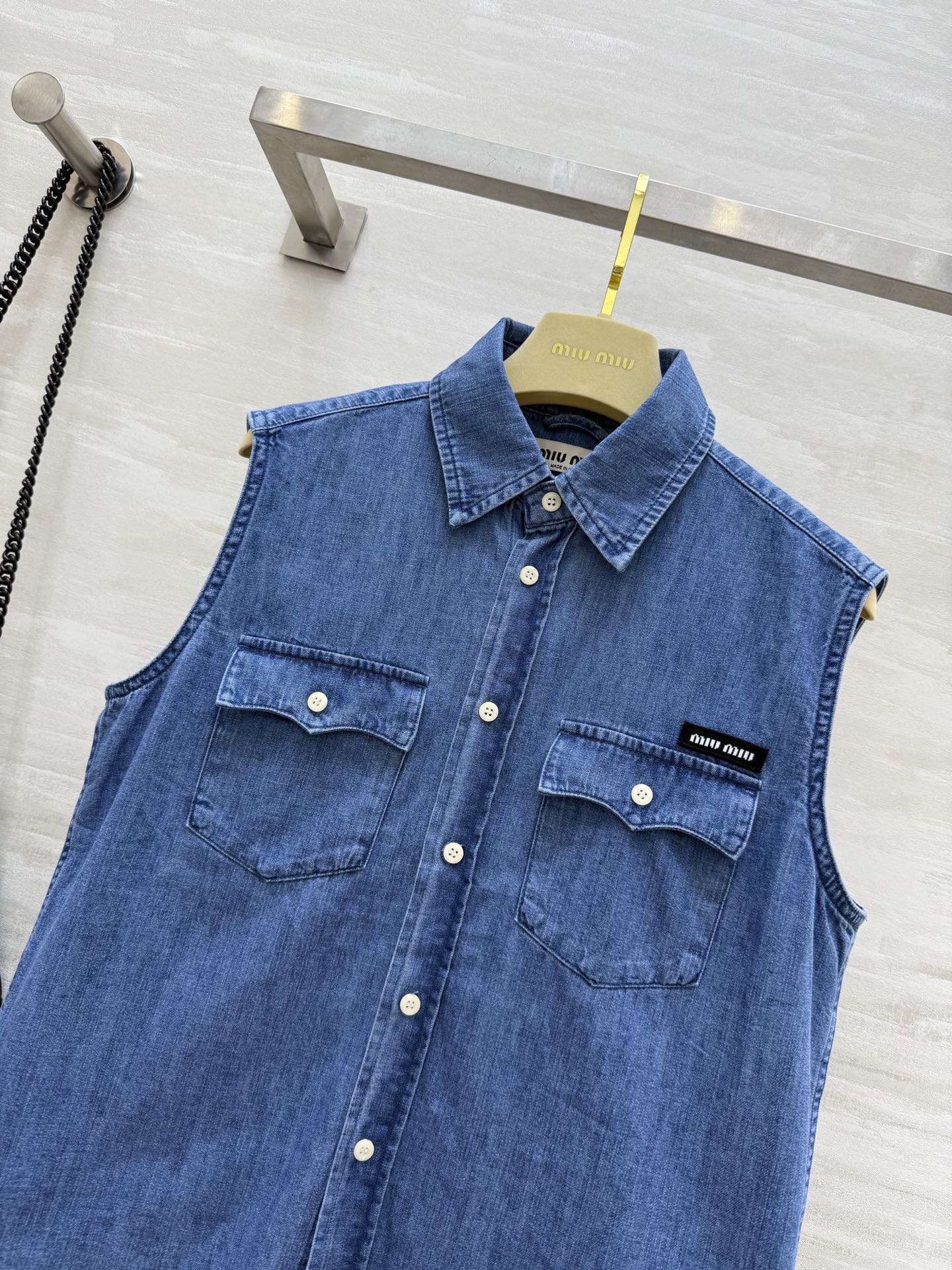 #Miumi♡²⁵牛仔马夹 高品质定制 现货首发size：S/M/L（M码胸围：100，衣长：64）