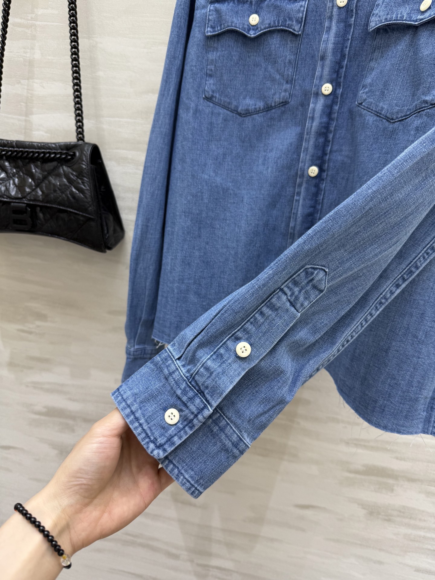 #Miumi♡²⁵牛仔衬衣 高品质定制 现货首发size：S/M/L（M码肩宽：38，胸围：100，衣长