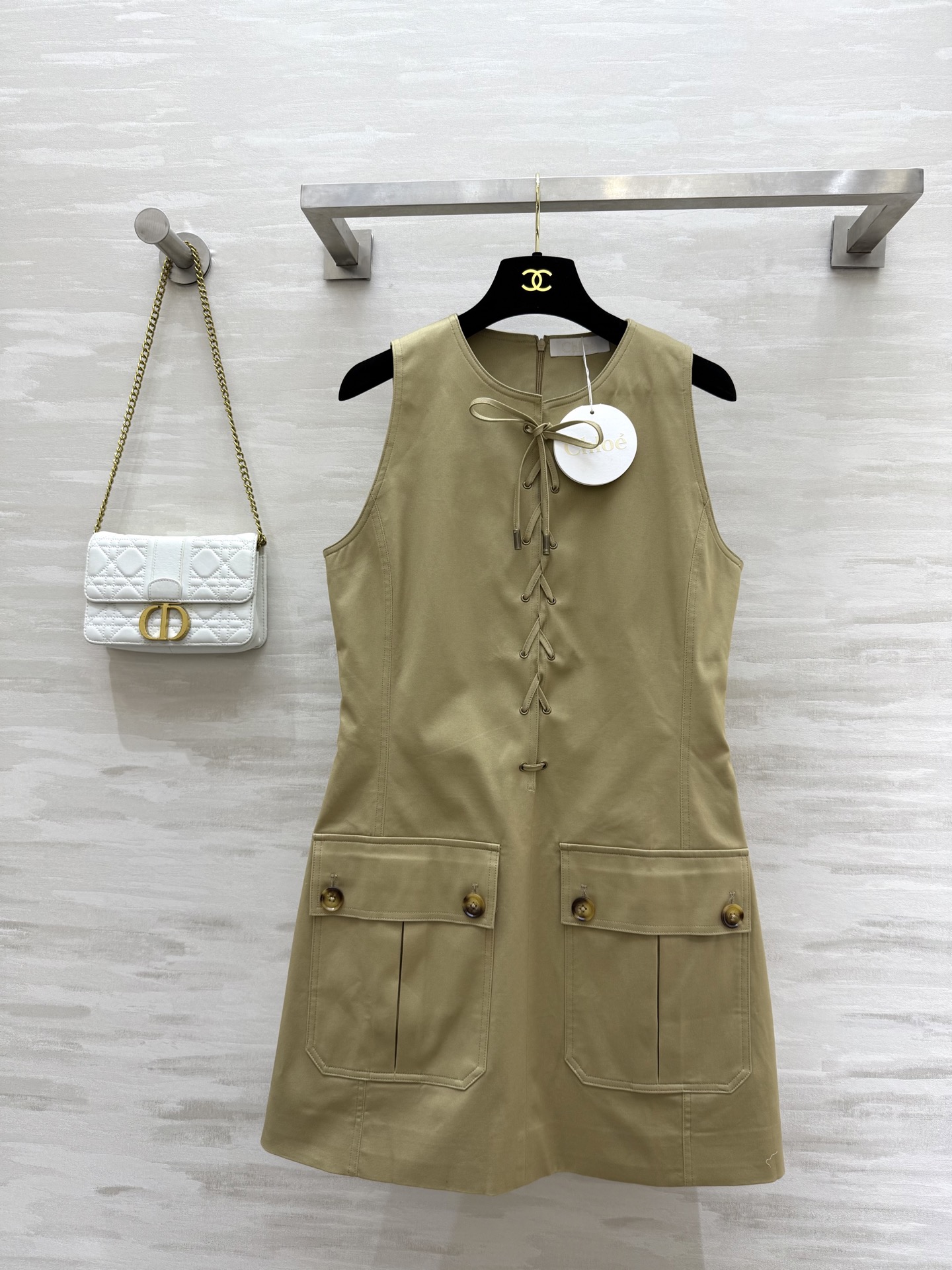 NO:328475,#Chlo American workwear dress, high quality customization, spot first-time sizeS/M/L (size s bust 88, 80 length),,chloe, skirts,alexander wang19860909#Chlo美式工装风连衣裙 高品质定制 现货首发sizeS/M/L（s码胸围88,衣长80）,,chloe,skirts,alexander wang,Women's clothing