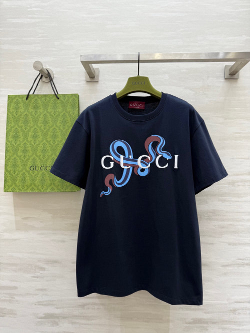 Gucci Limited Edition Snake Print T-Shirt, High-Quality Custom Design 1 Gucci Limited Edition Snake Print T-Shirt, High-Quality Custom Design