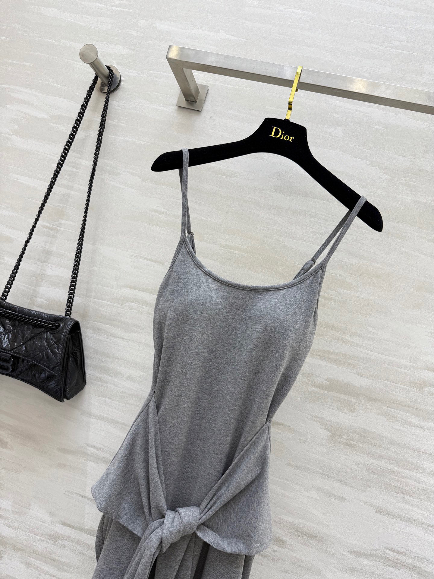 Sleeveless A-Line Mini Dress with U-Neck and Built-in Bra Pads 3 i1747661221917 8386 0 1