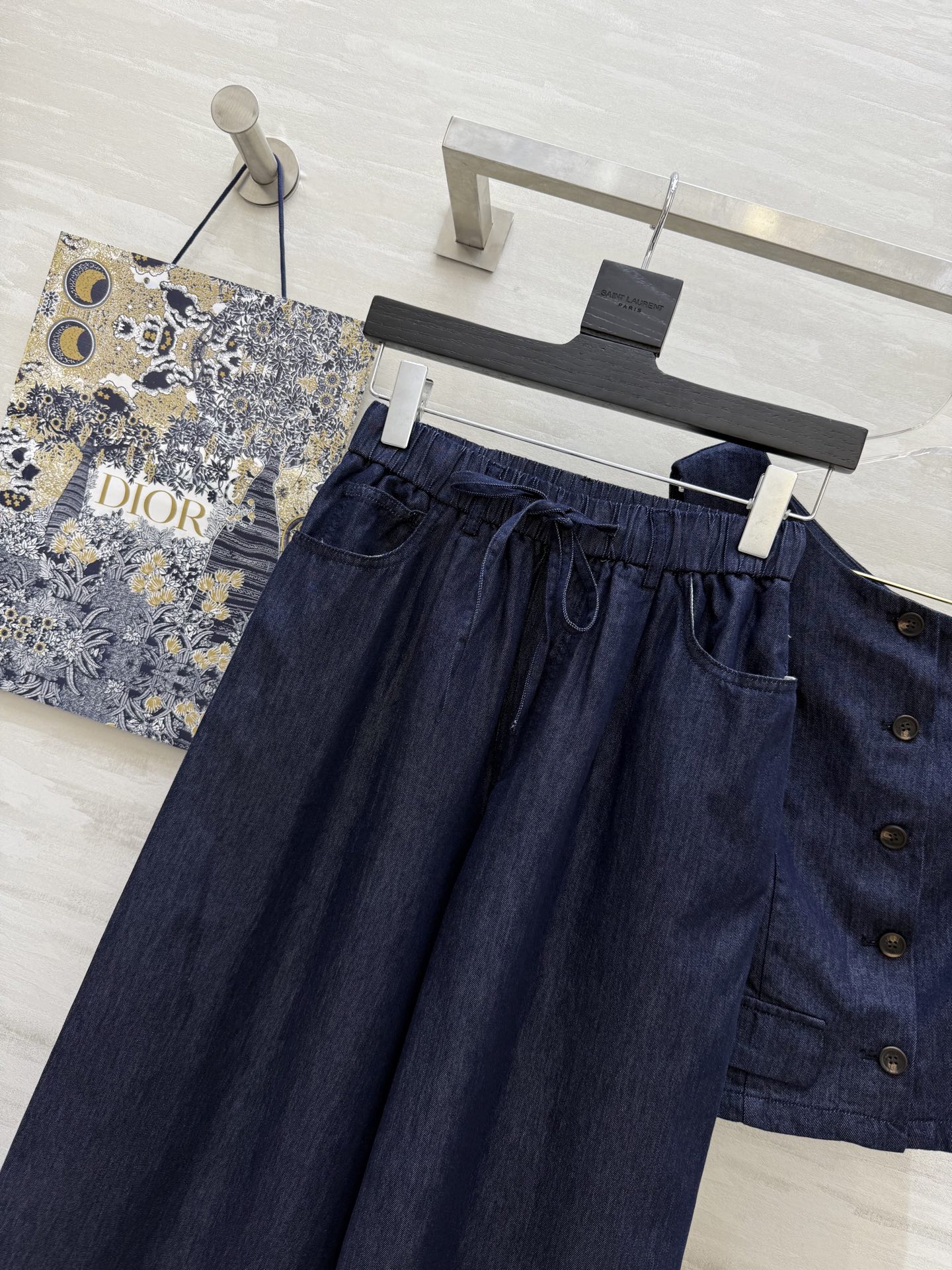 Chic Denim Set with Bee Embroidery - Casual Summer Outfit 9 i1748552690200 1058 0 7