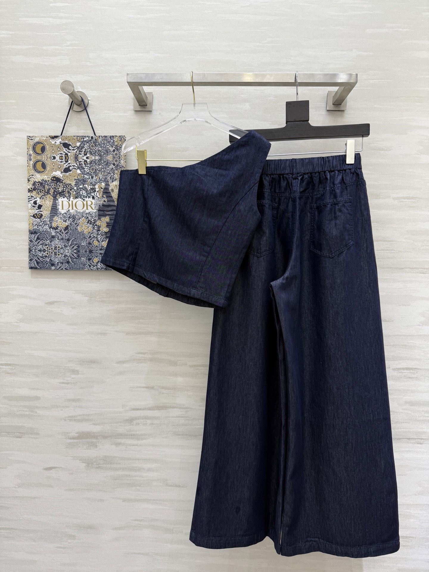 Chic Denim Set with Bee Embroidery - Casual Summer Outfit 8 i1748552690211 2441 0 6