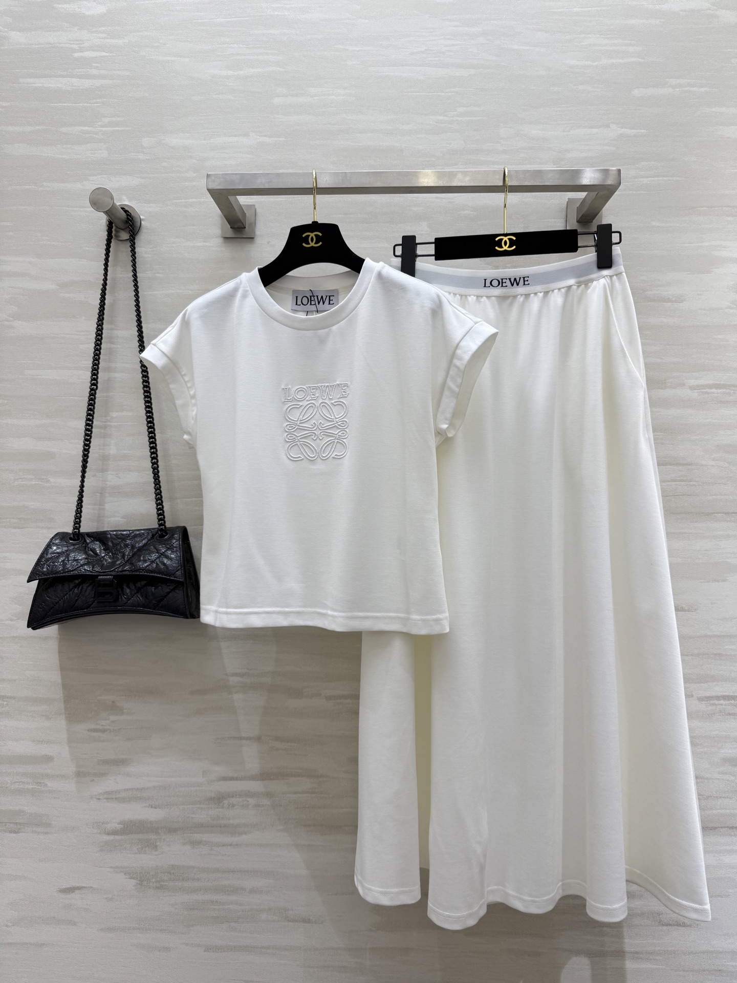 Loewe Women's Casual Short Sleeve Top and High Waist Skirt Fashion Set