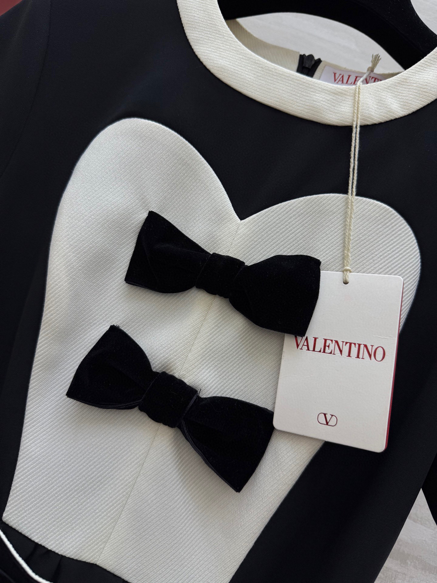 #Valentin♡²⁵复古宫廷风蝴蝶结连衣裙 立体剪裁版型 收腰蓬蓬裙摆打造少女甜美气息 高品质定制 