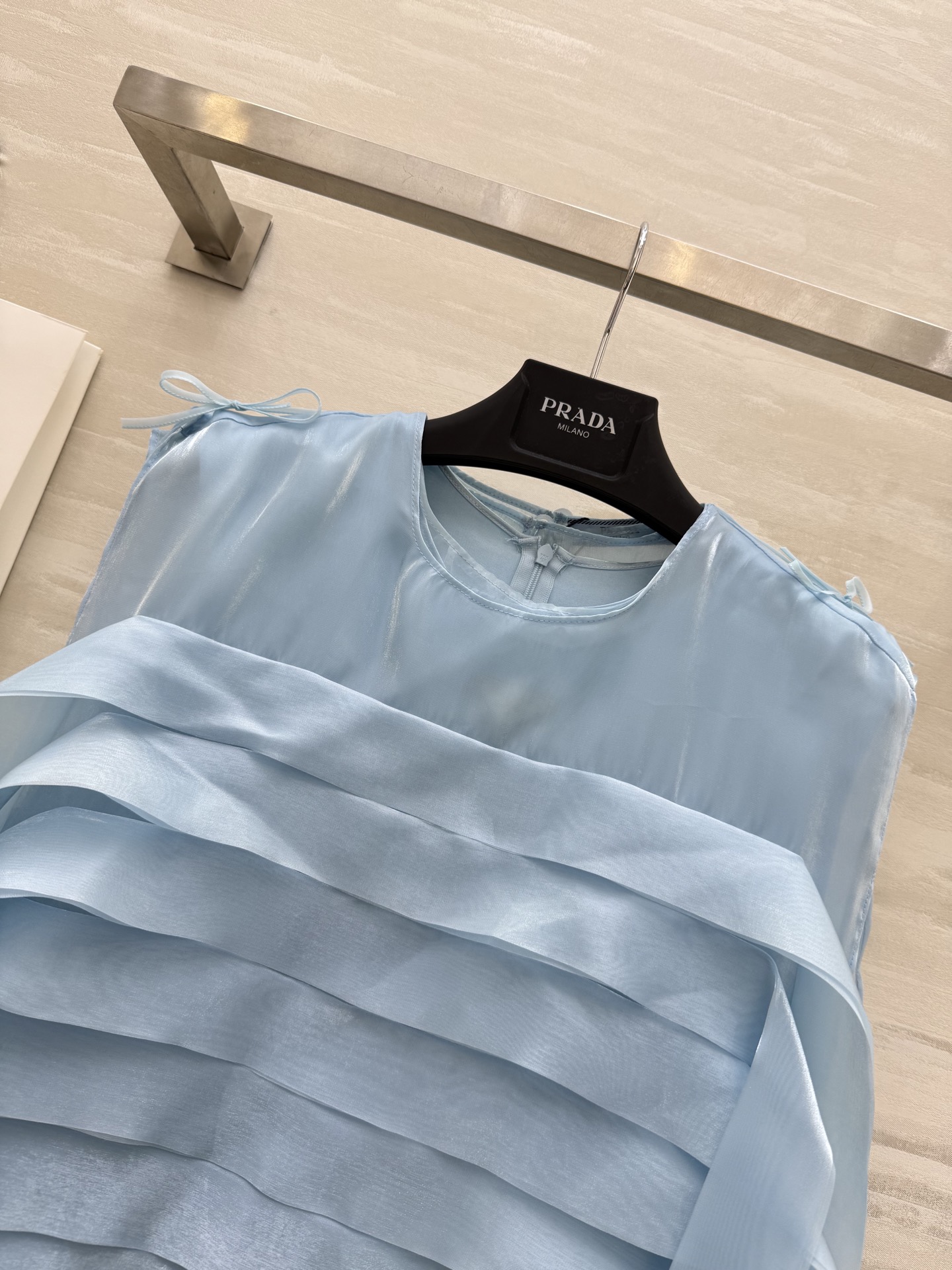 #Prad♡²⁵新款 四件套层叠设计欧根纱连衣裙 清爽蓝色系 欧根纱面料蛋糕层叠设计  H版型剪裁 高品