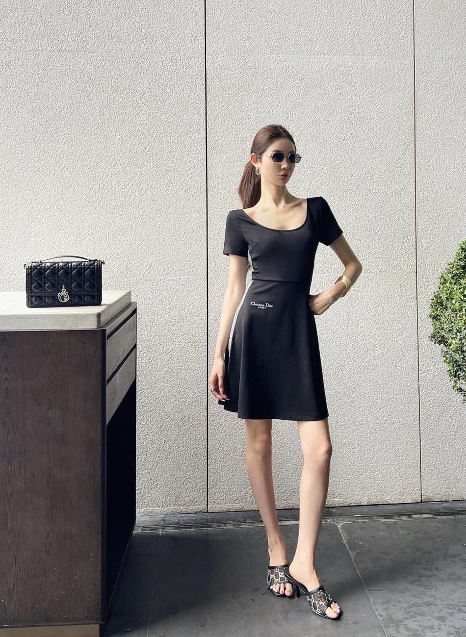 NO:434499,,,alexander wang19860909,,alexander wang,Women's clothing