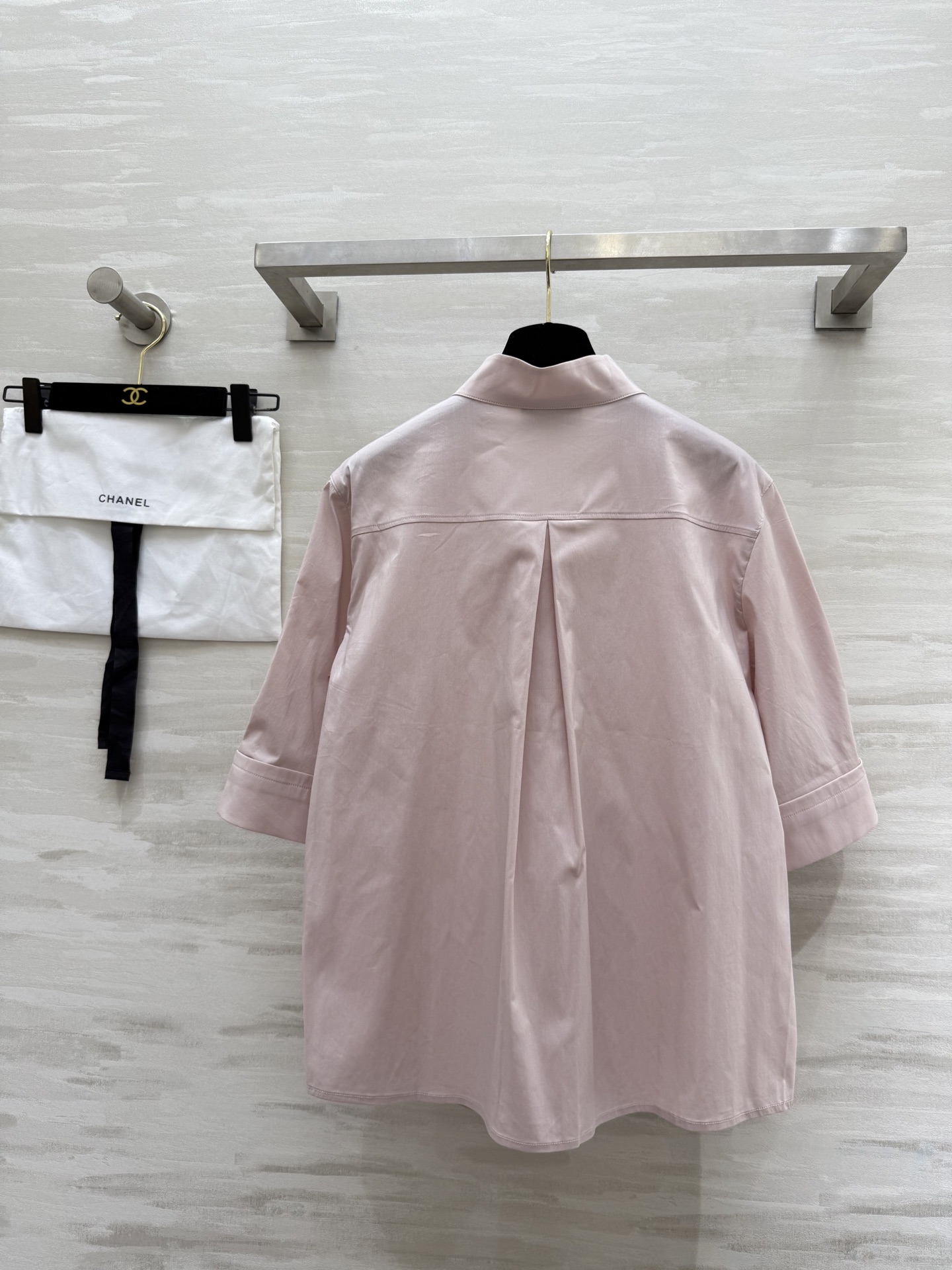 #Chane♡²⁵半开领衬衣 优雅高级 高品质定制 现货首发size：36/38/40（36码肩宽：41