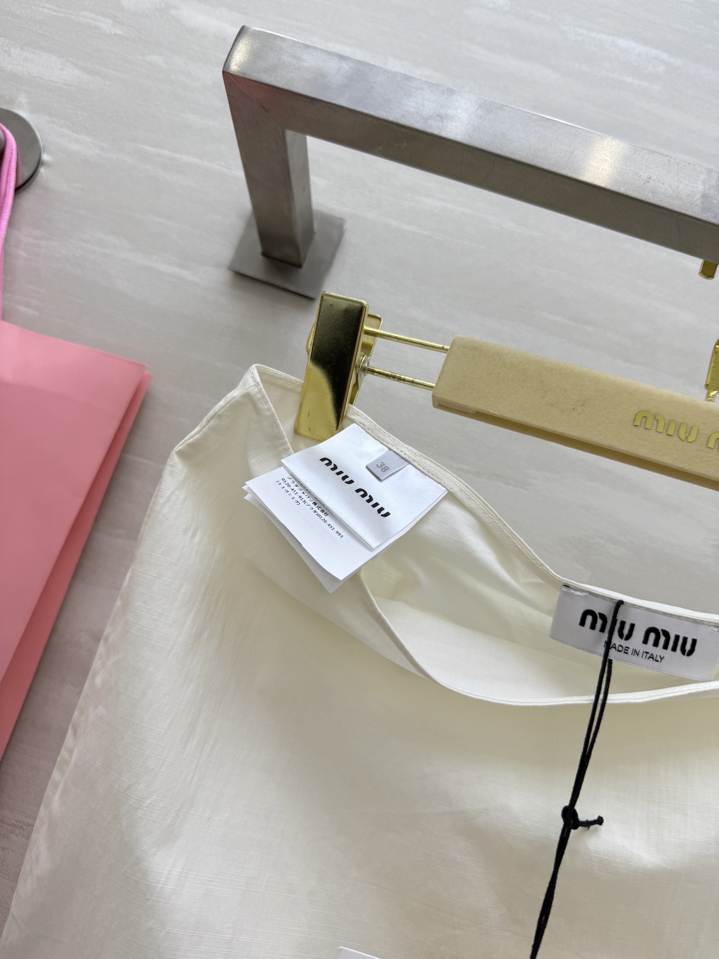 #Miumi♡²⁵新款刺绣竹节半裙 高品质定制 现货首发size：S/M/L（）