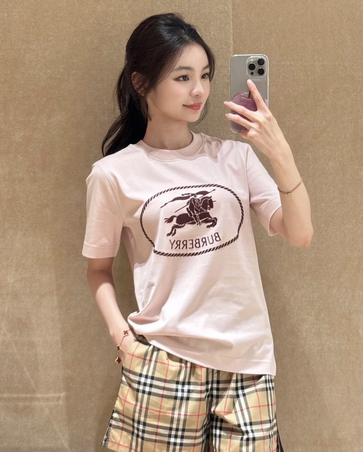 #Burberr♡²⁵新款logo战马刺绣🪡短袖T恤 高品质定制 现货首发size：S/M/L/XL/X