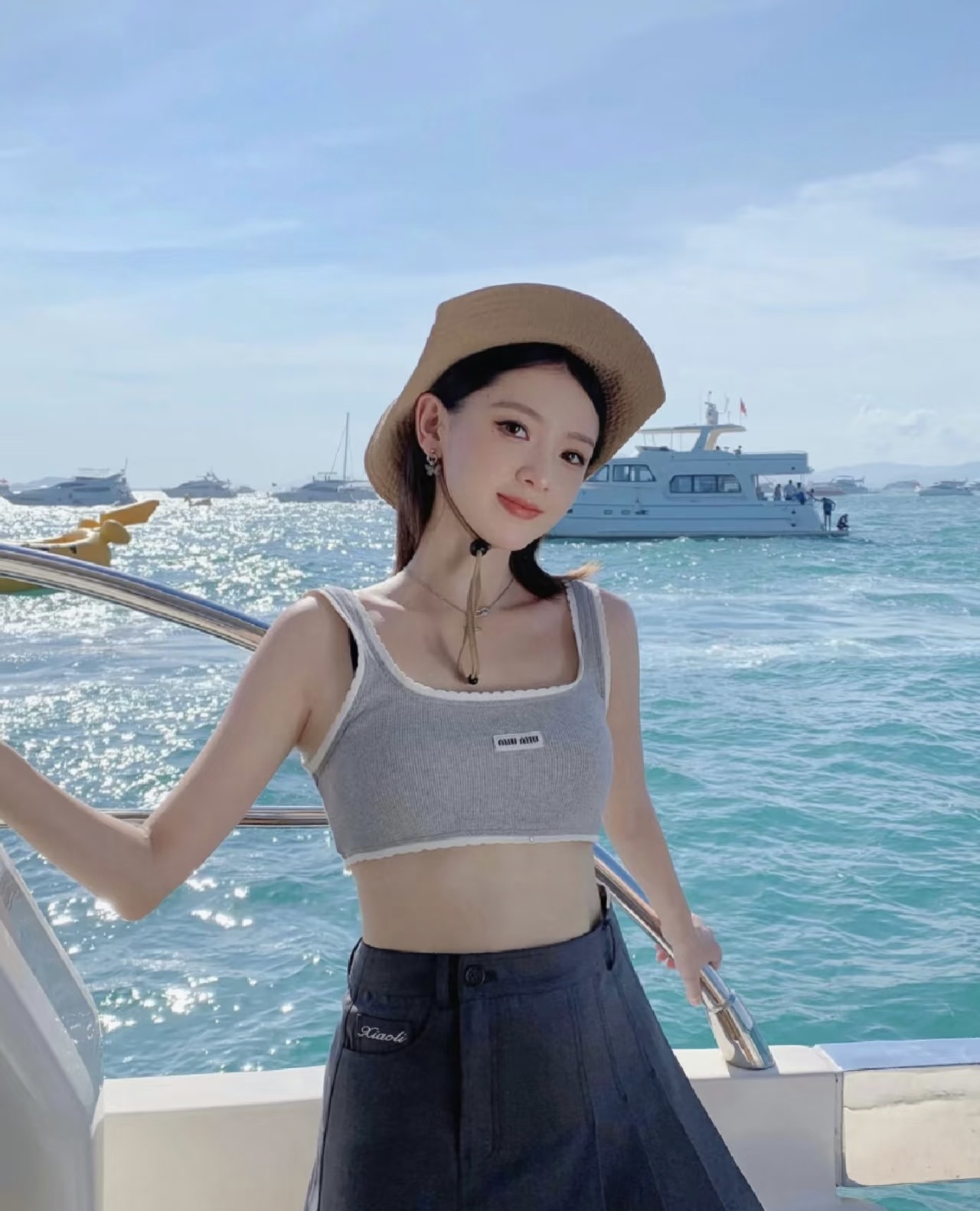 #Miumi♡²⁵新款 字母徽标运动内衣背心 高品质定制 现货首发size：S/M/L（）