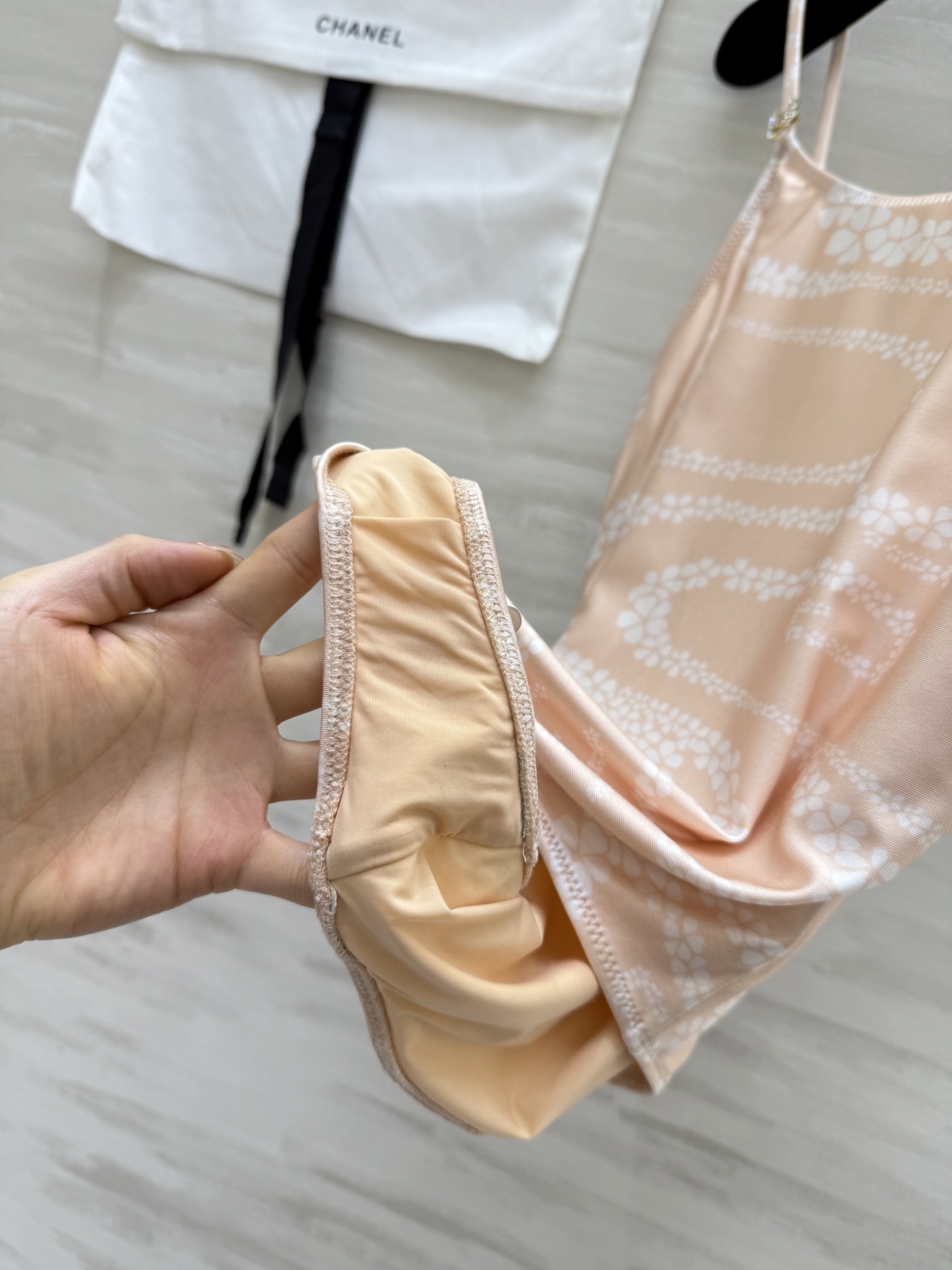 #Chane♡²⁵coco beach🏖️沙滩系列吊带泳衣 高品质定制 现货首发size:36/38/4