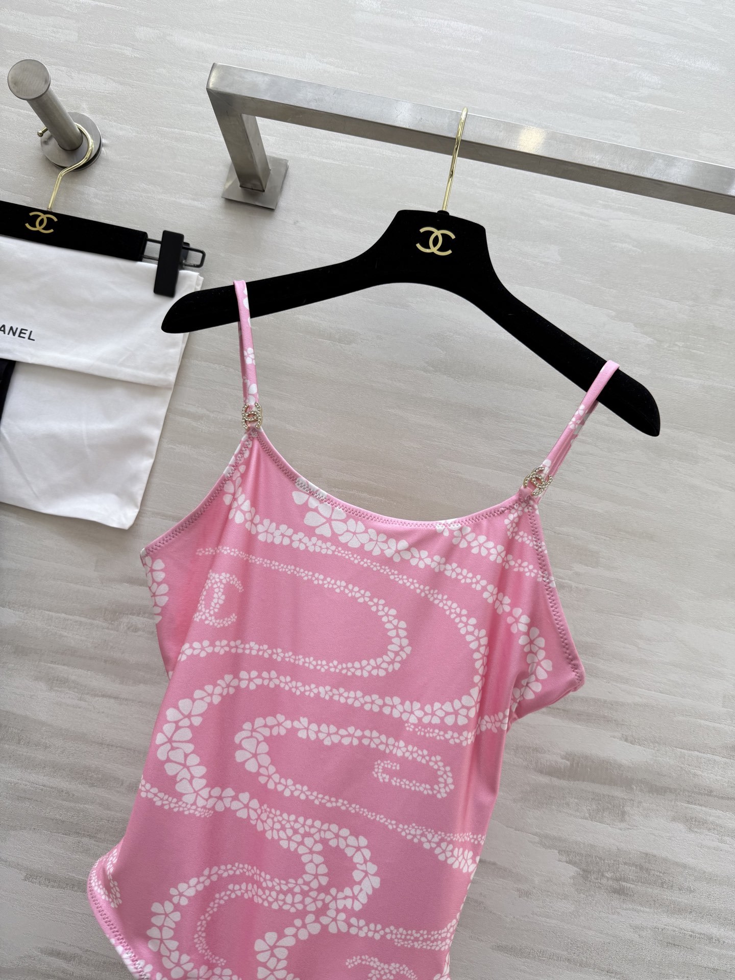 #Chane♡²⁵coco beach🏖️沙滩系列吊带泳衣 高品质定制 现货首发size:36/38/4