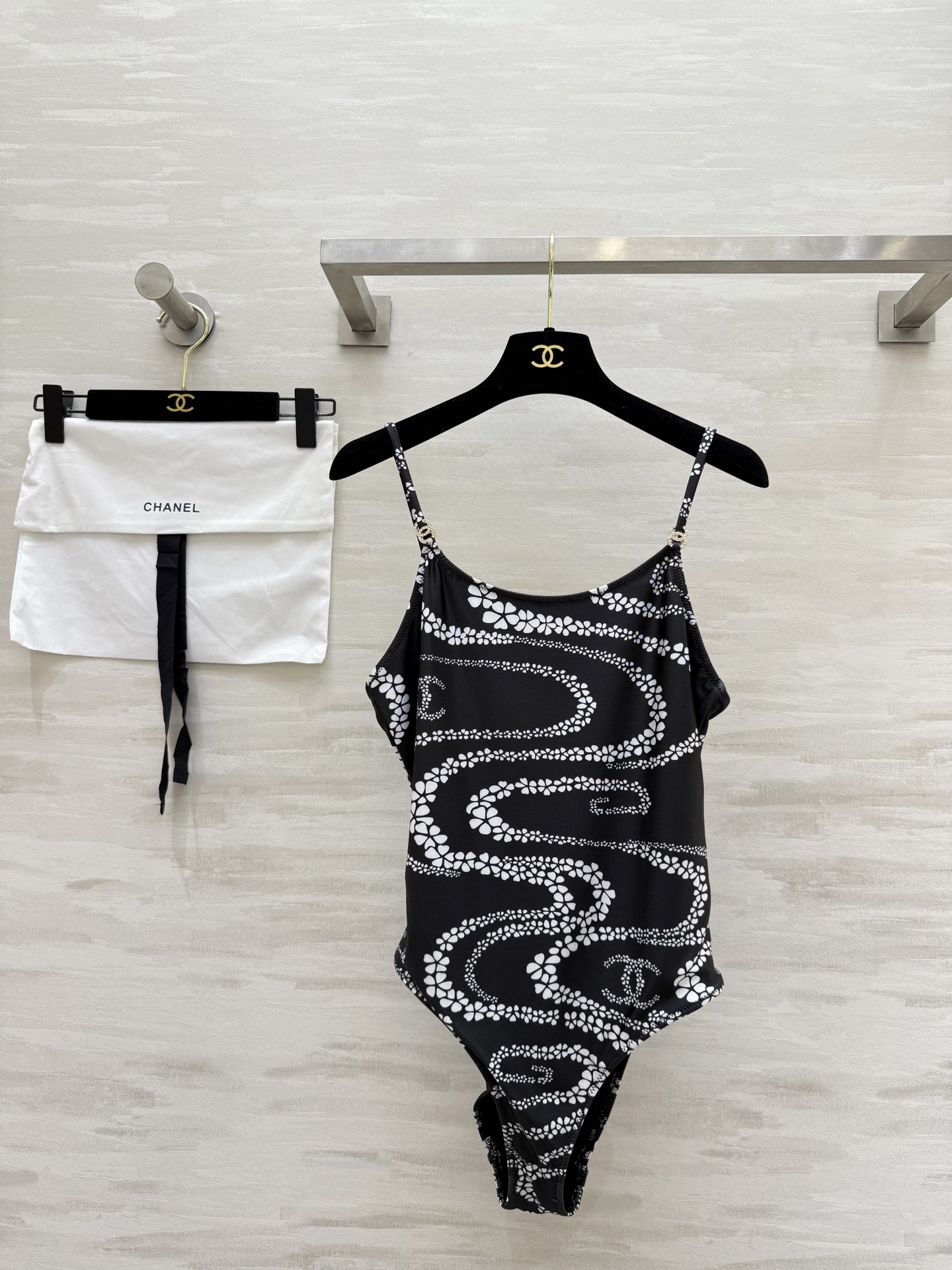 #Chane♡²⁵coco beach🏖️沙滩系列吊带泳衣 高品质定制 现货首发size：36/38/4