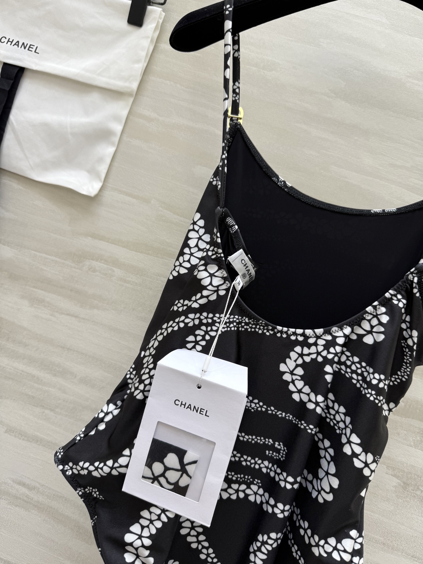 #Chane♡²⁵coco beach🏖️沙滩系列吊带泳衣 高品质定制 现货首发size:36/38/4