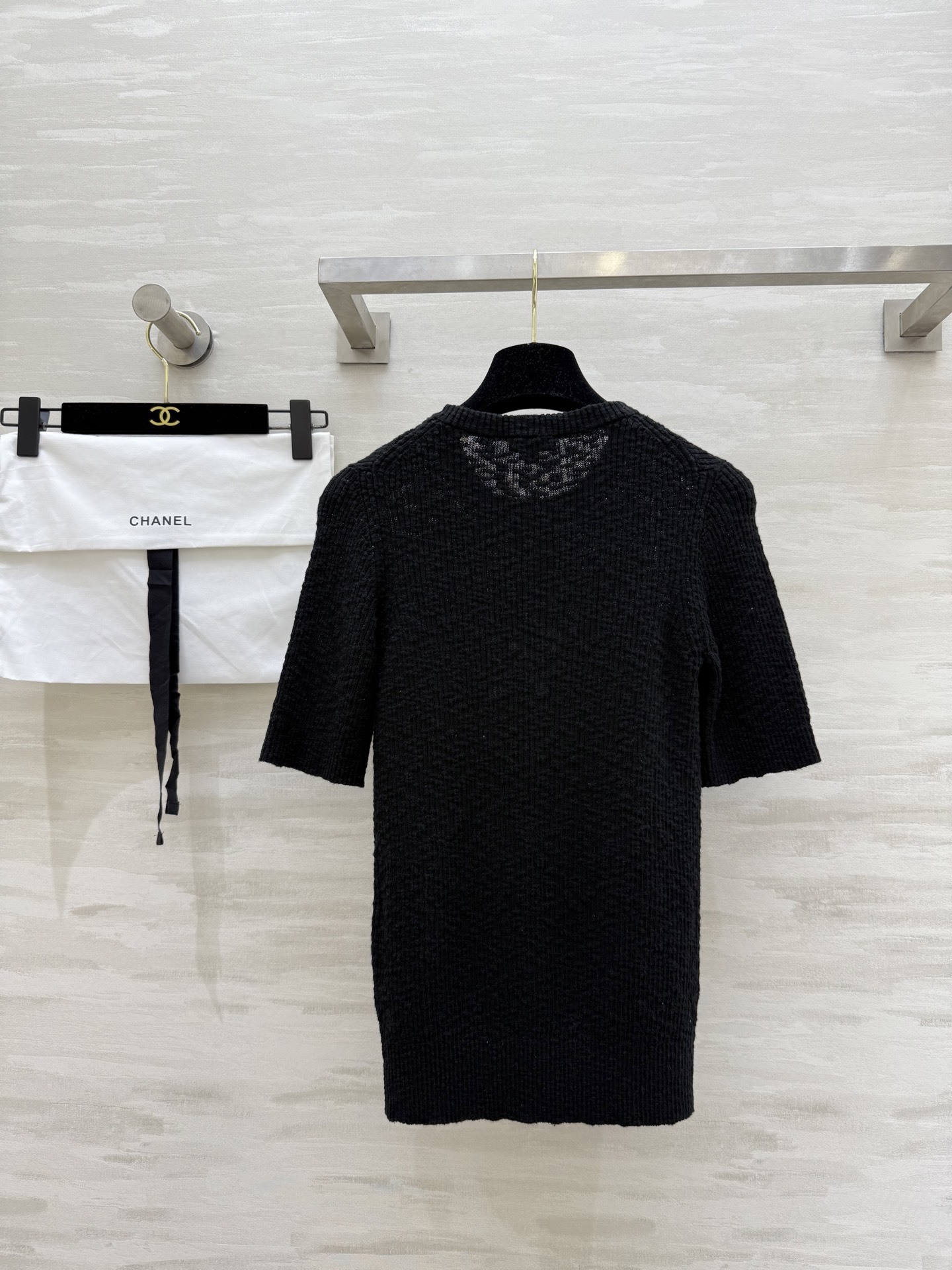 #Chane♡²⁵M Cocobeach棉纱短袖上衣 简直是时尚圈的百搭宝藏 轻薄的棉纱材质 贴肤又透气