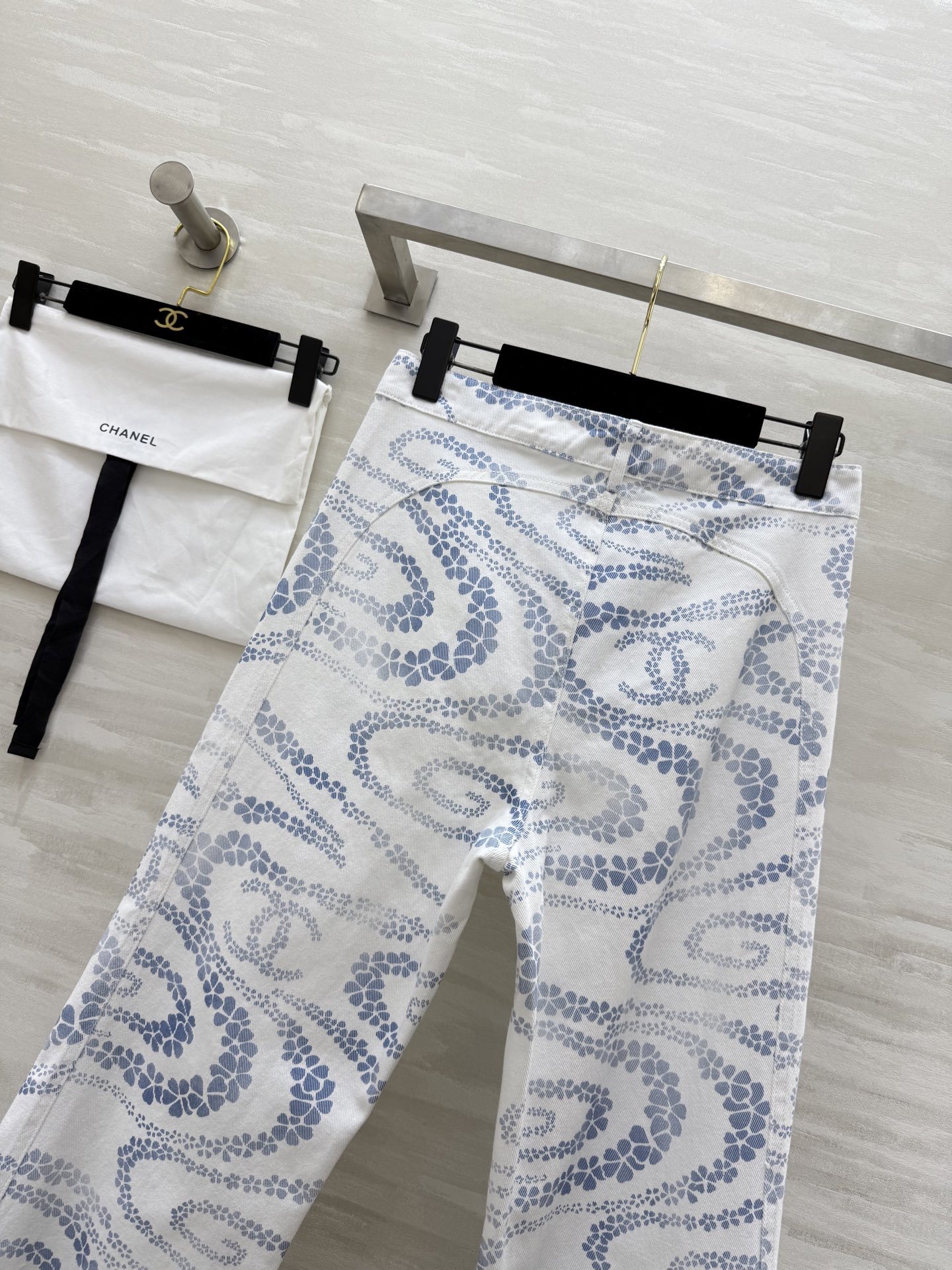 #Chane♡²⁵M沙滩系列 印花丹宁牛仔裤 高品质定制 现货首发size:36/38/40()