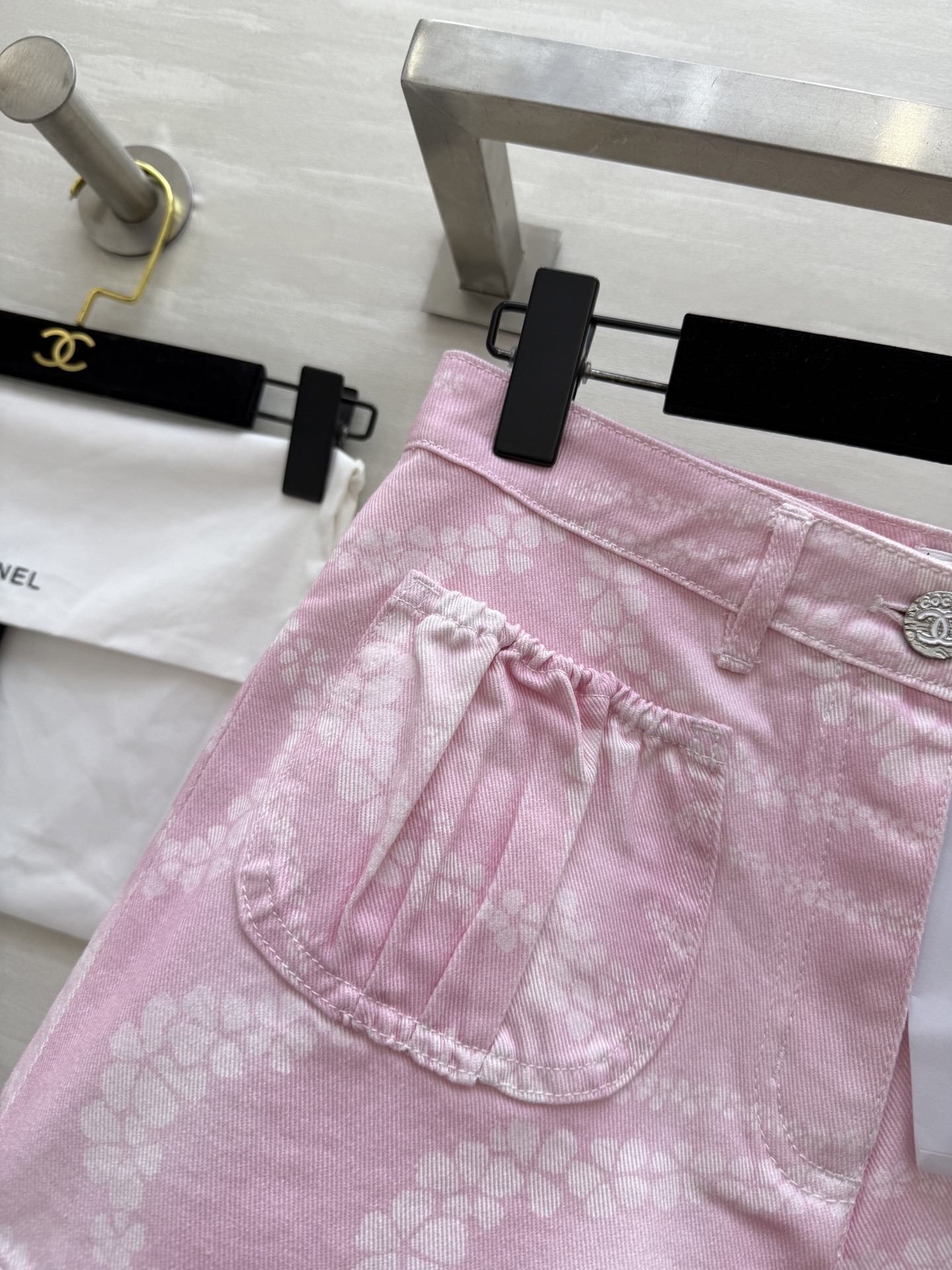 #Chane♡²⁵M沙滩系列 印花丹宁牛仔短裤 高品质定制 现货首发size:36/38/40()