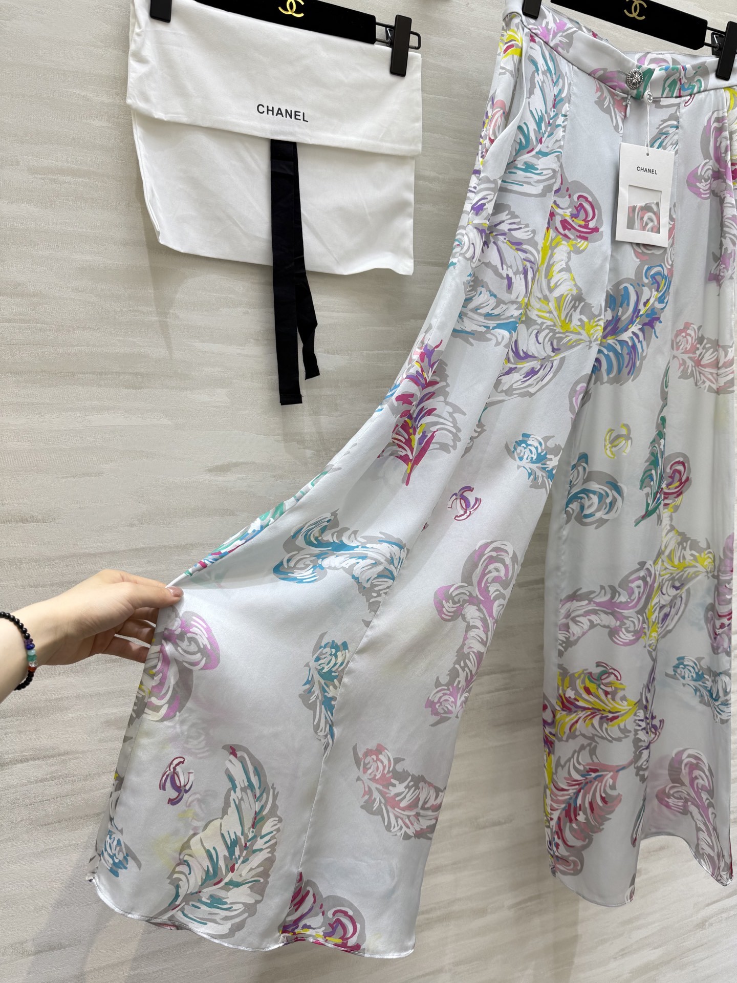 #Chane♡²⁵s印花长裤 定制面料轻盈  100%桑蚕丝  原版开发定制 高品质现货首发size:3