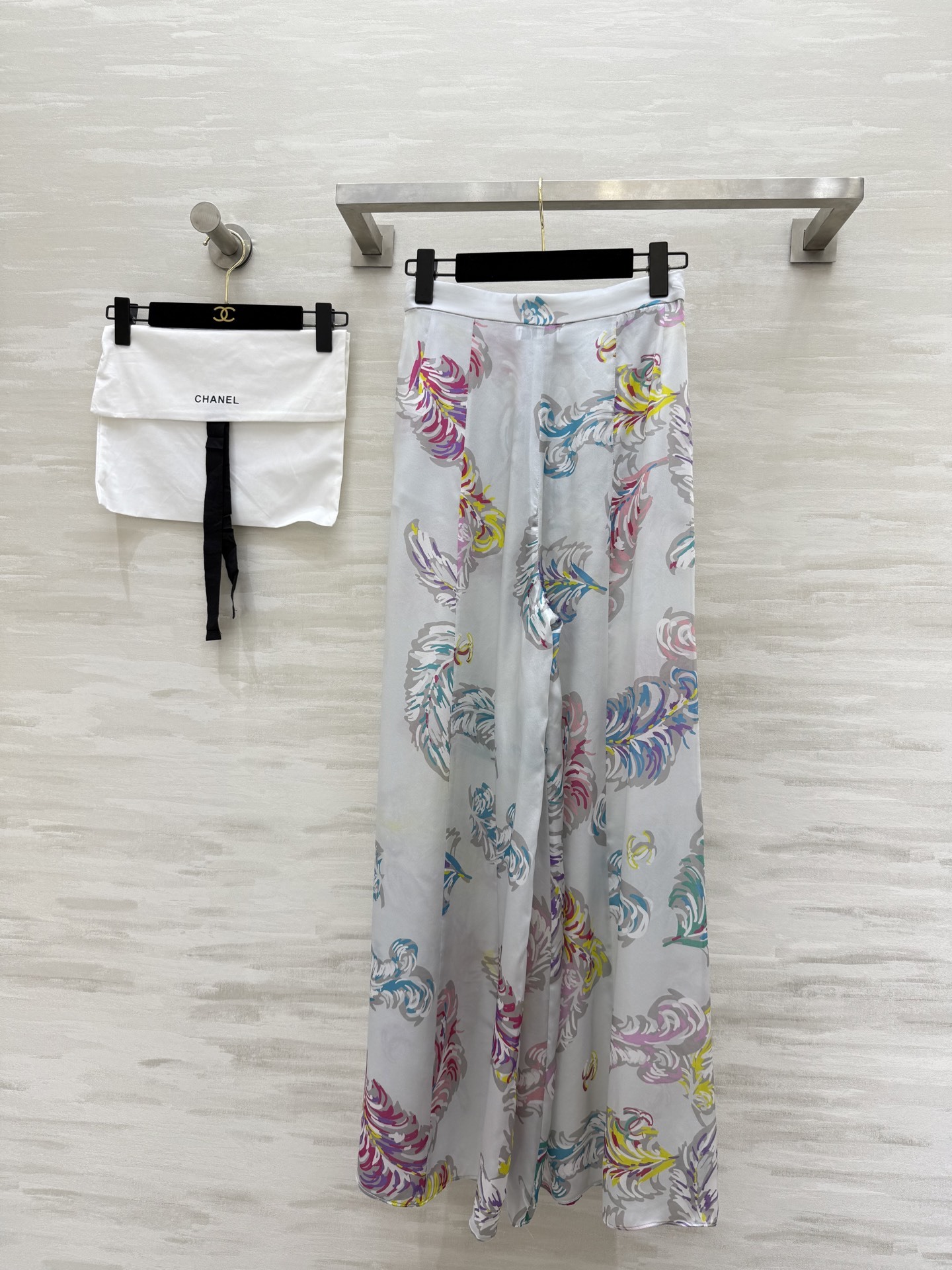 #Chane♡²⁵s印花长裤 定制面料轻盈  100%桑蚕丝  原版开发定制 高品质现货首发size:3