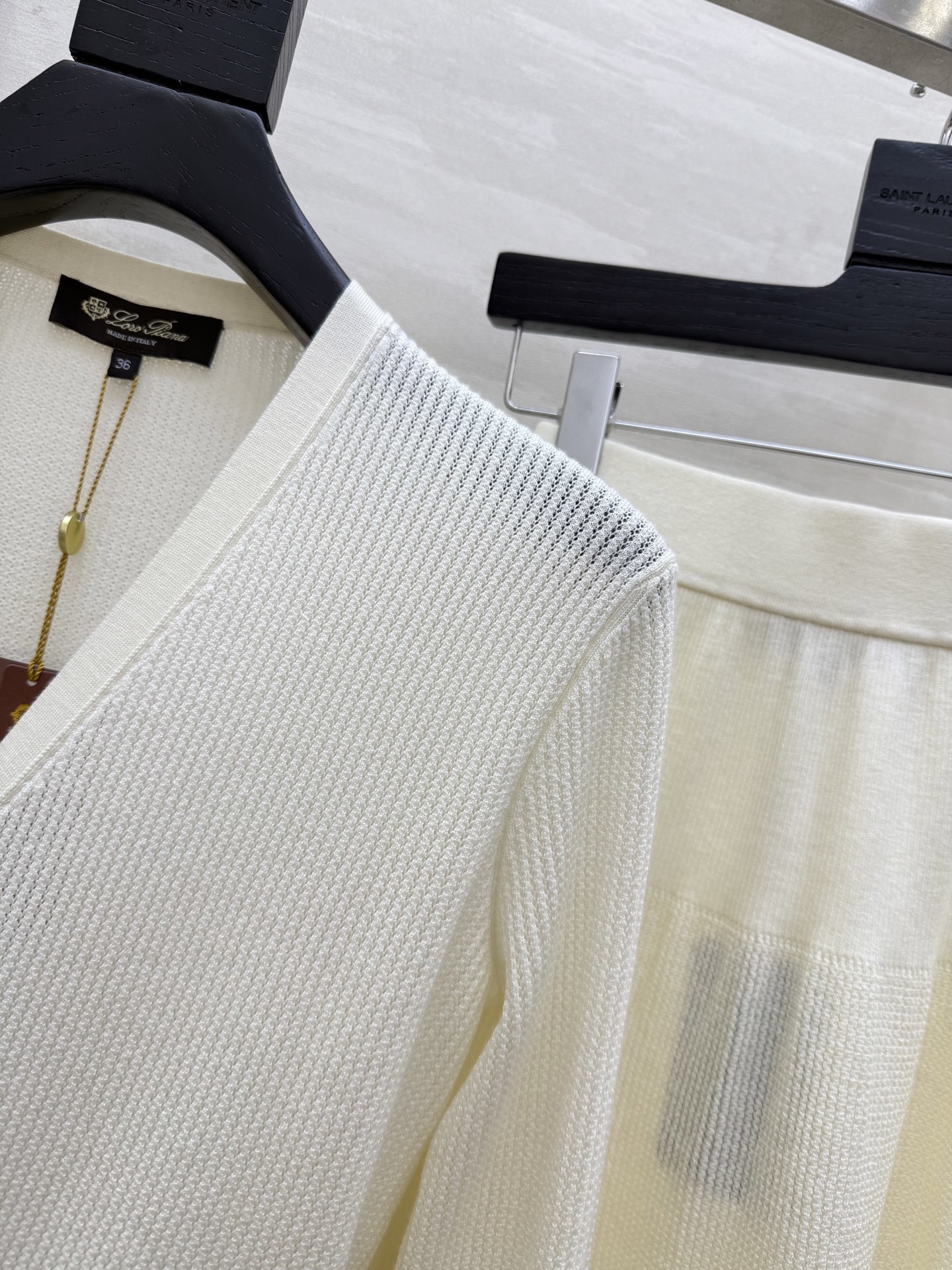 #Loro Pian♡²⁵SS Royal Lightness 纯色桑蚕丝开衫   16针德国进口机挑孔