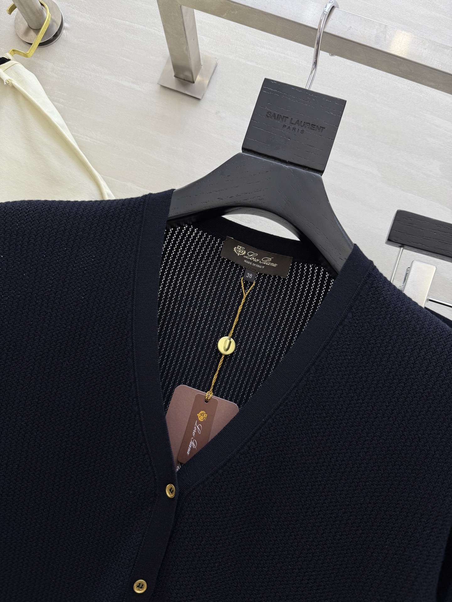 #Loro Pian♡²⁵SS Royal Lightness 纯色桑蚕丝开衫   16针德国进口机挑孔