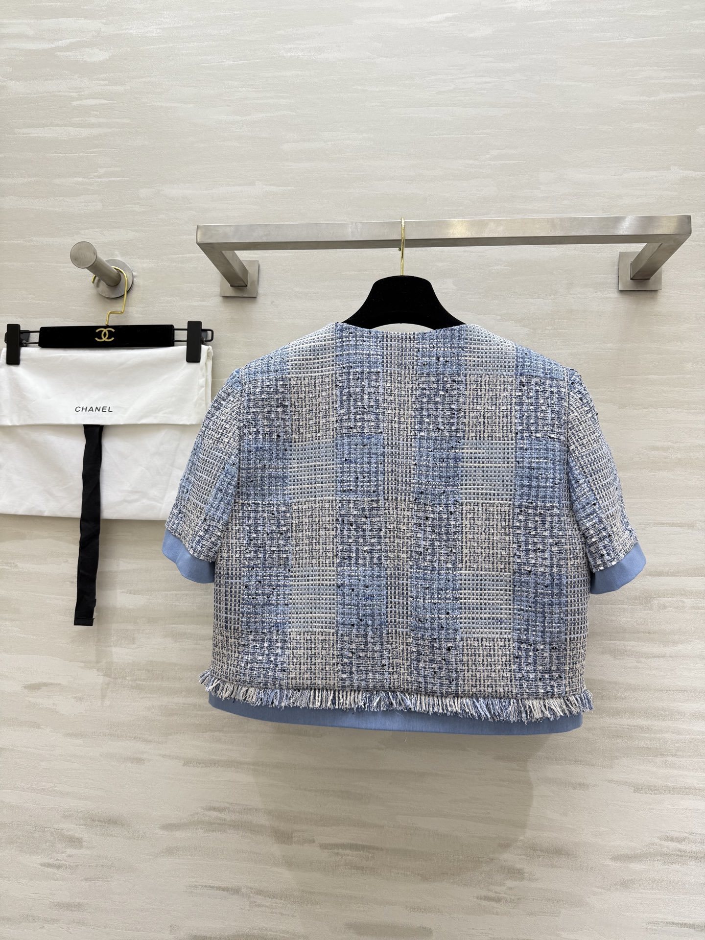 #Chane♡²⁵新款 重工拔毛短袖上衣外套 超级夏天的天蓝色 定制软呢面料轻薄舒适 高品质 现货首发s