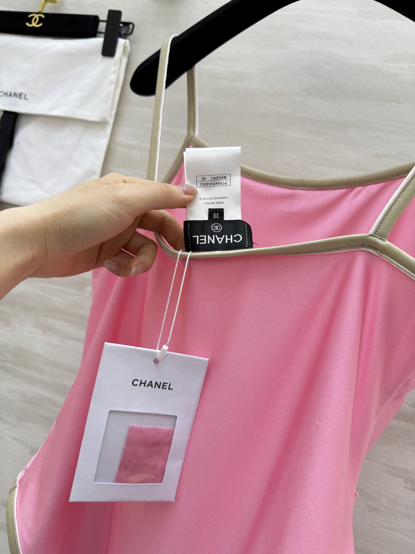 🎶Chane♡²⁵M✨Coco Beach系列 连体泳衣🖤沙滩风穿搭 5G入夏模式 后背满满设计感 高品