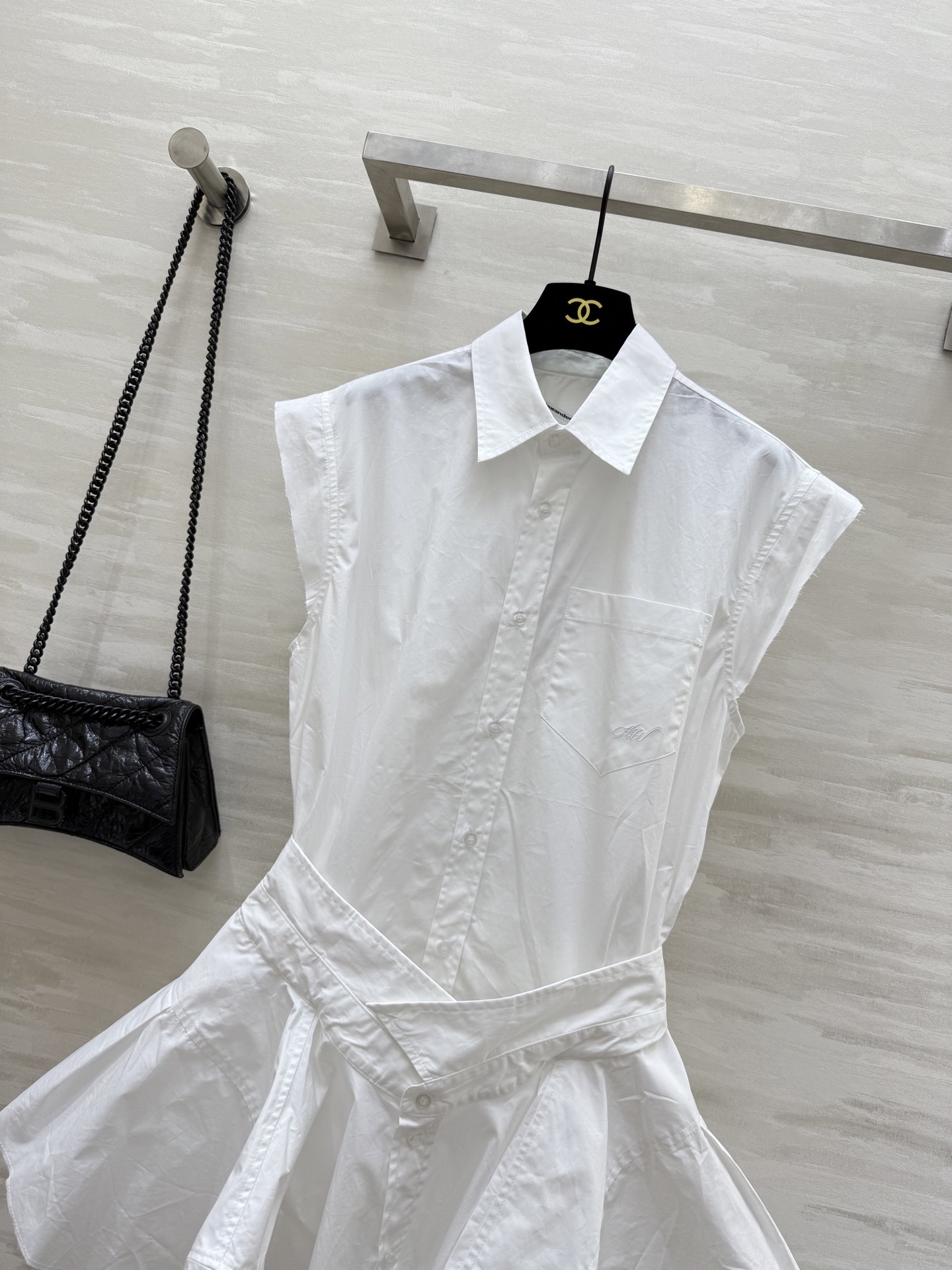 #AW²⁵新款衬衣式连衣裙 时髦个性 高品质定制 现货首发size:S/M/L(s码肩宽:44.5,胸围