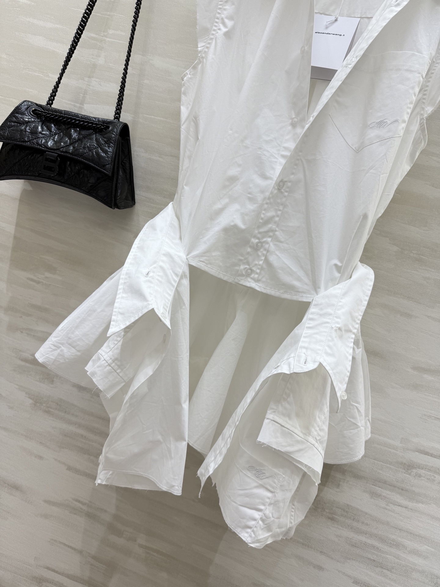 #AW²⁵新款衬衣式连衣裙 时髦个性 高品质定制 现货首发size:S/M/L(s码肩宽:44.5,胸围