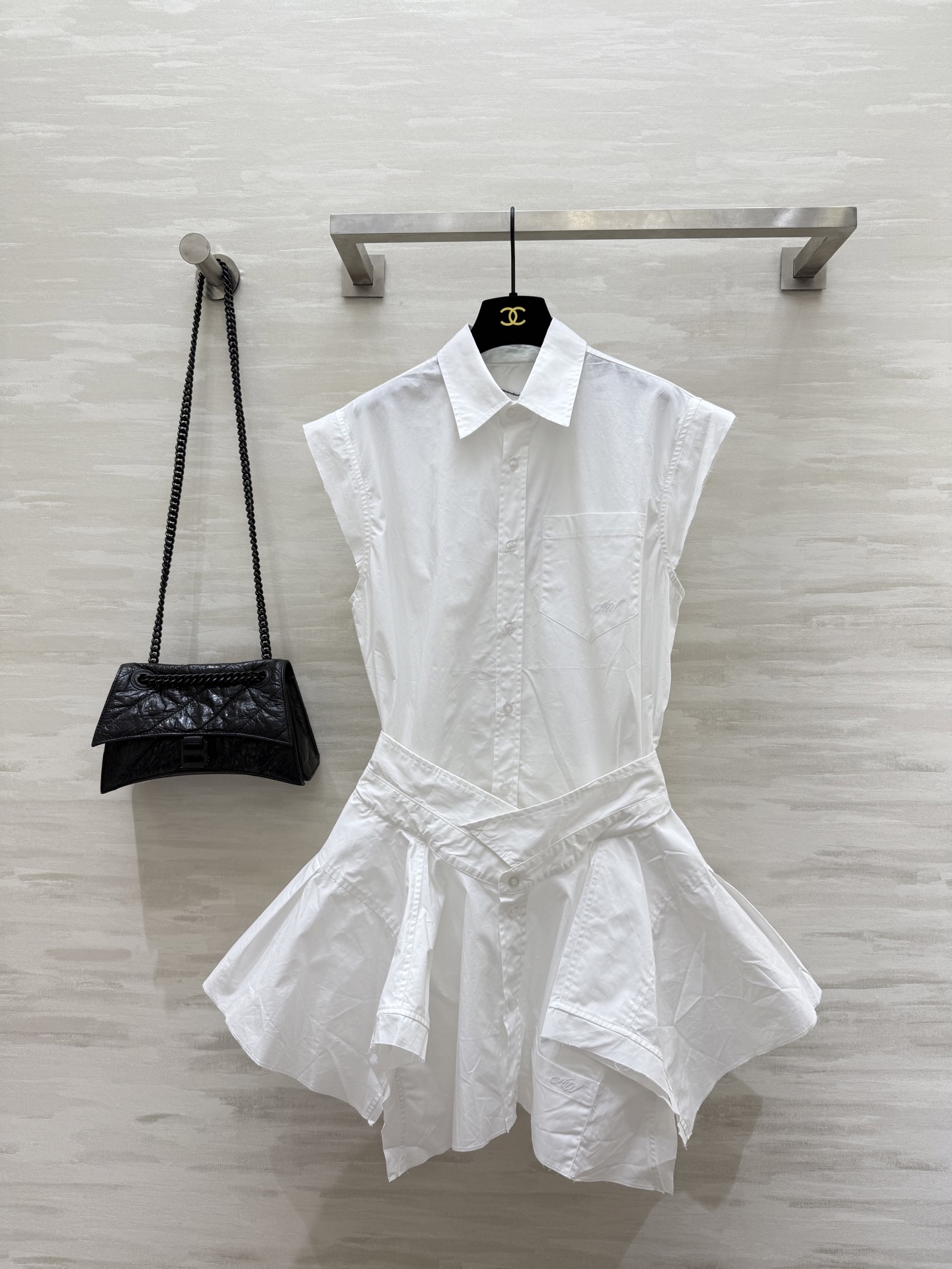 #AW²⁵新款衬衣式连衣裙 时髦个性 高品质定制 现货首发size：S/M/L（s码肩宽：44.5，胸围