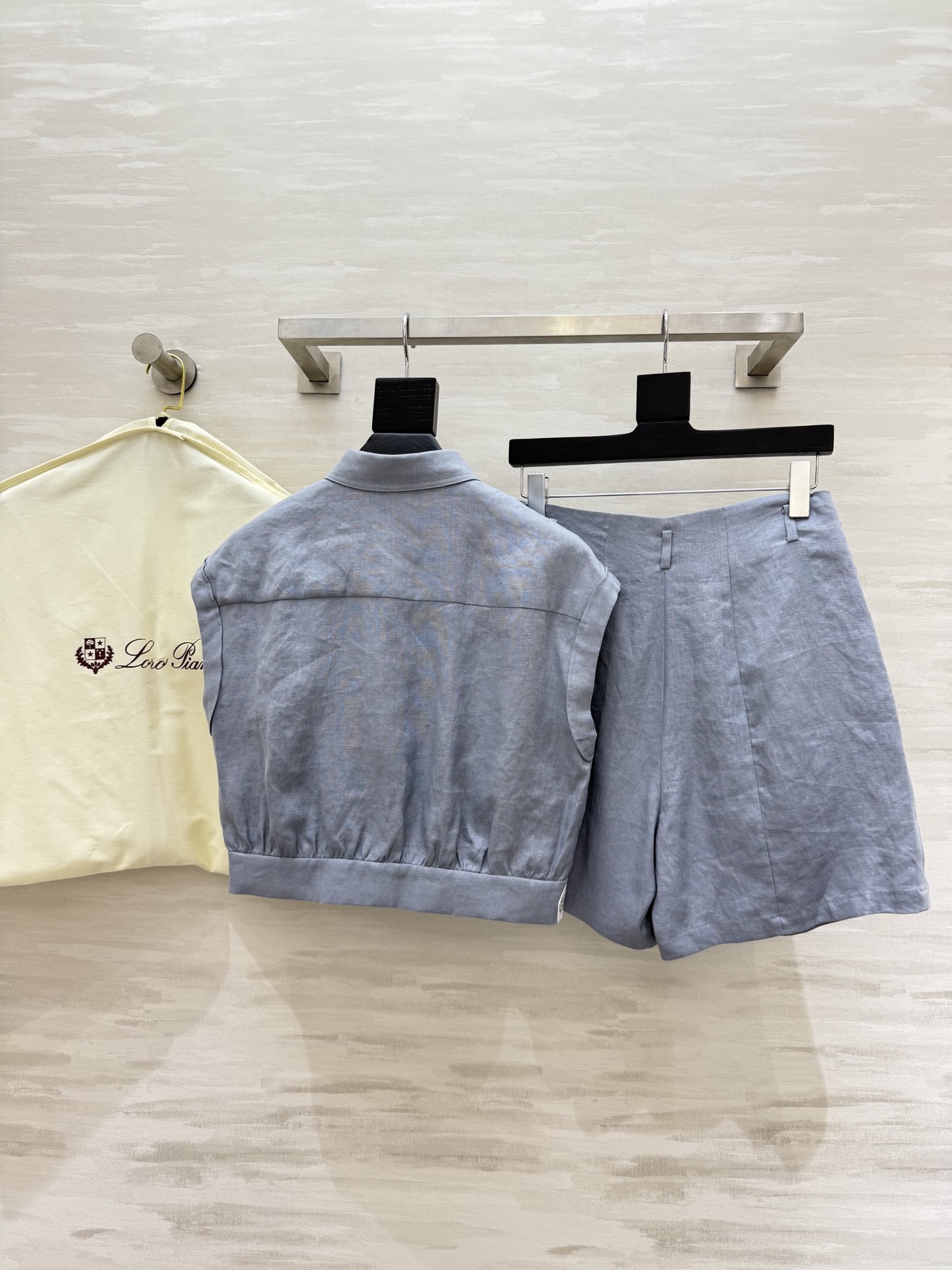 #LP²⁵新款老钱风亚麻休闲套装 重磅logo标识皮牌点缀精致高级 立体剪裁上身帅气又时髦 打造休闲舒适